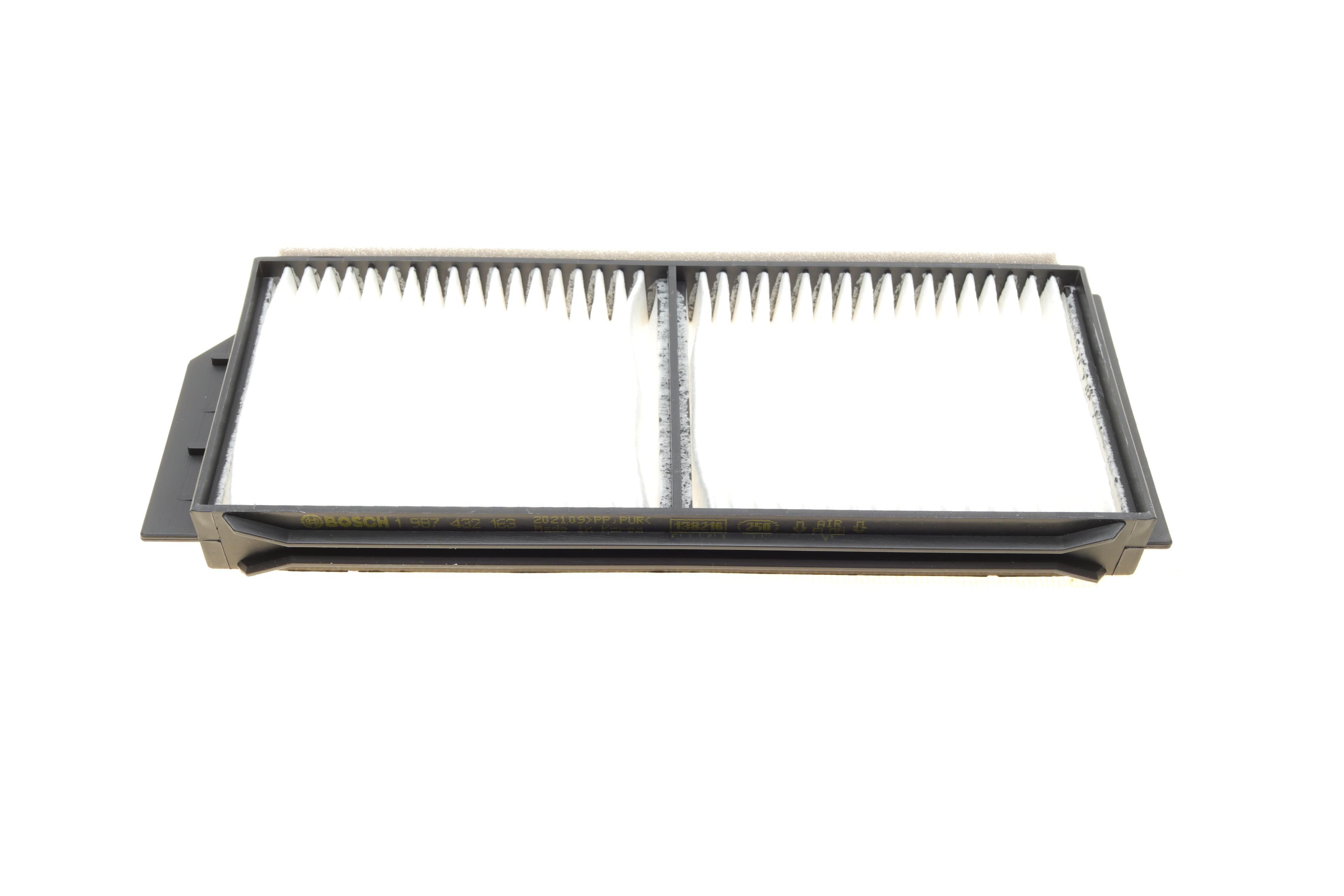 Фільтр салону Mazda 3/5 03-(к-кт 2 шт.)