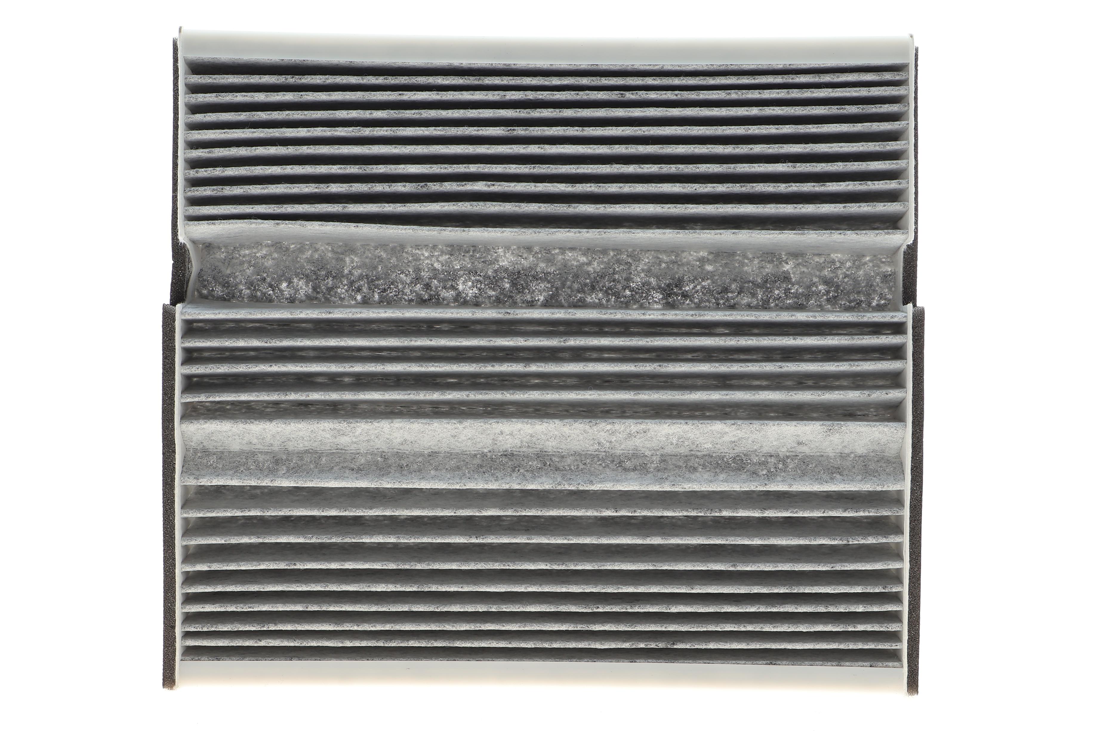 Фільтр салону MB A-class (W177)/B-class (W247) 18-/EQB (X243) 21- (вугільний)