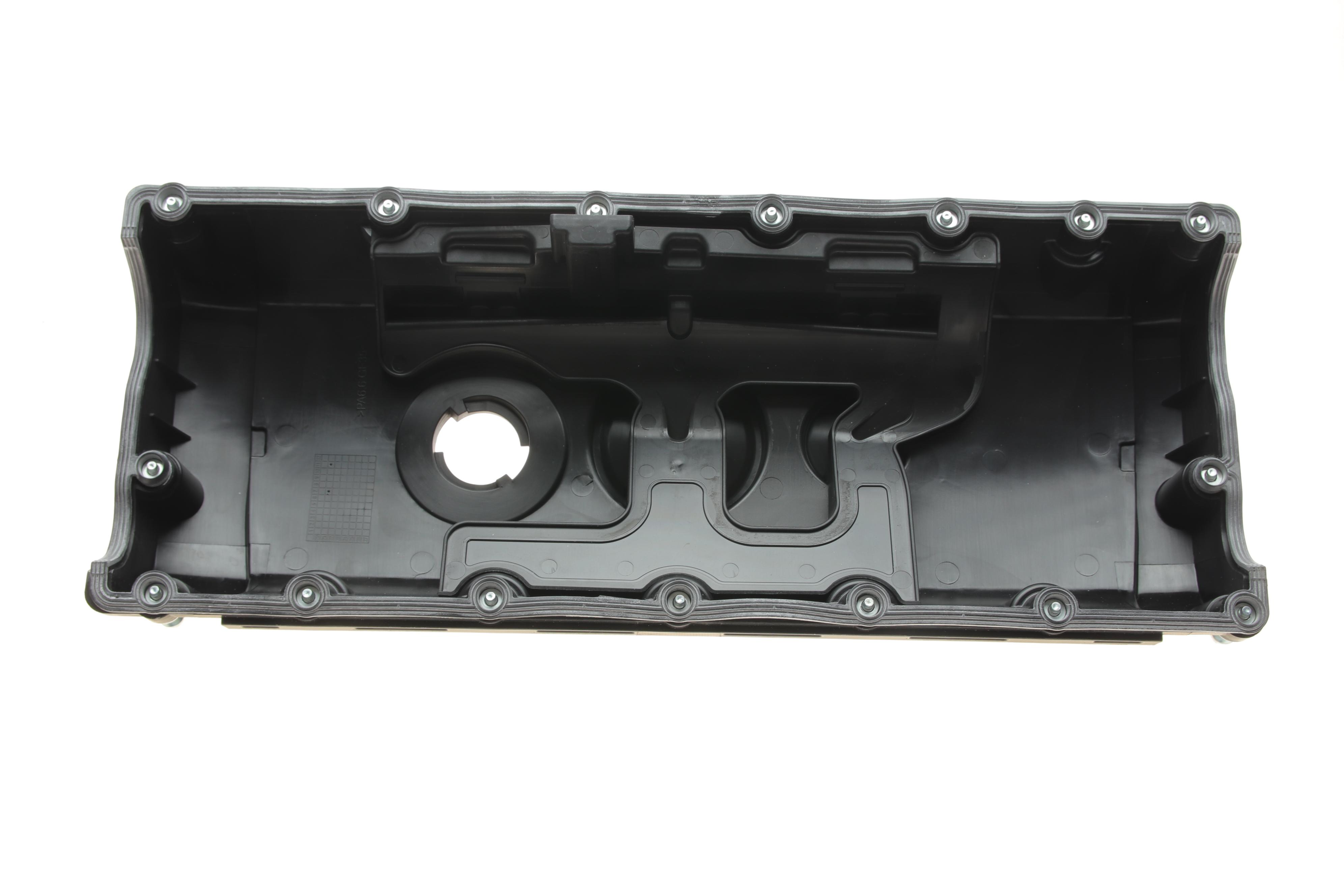 Кришка клапанів VW T5 2.5 TDI 03-09