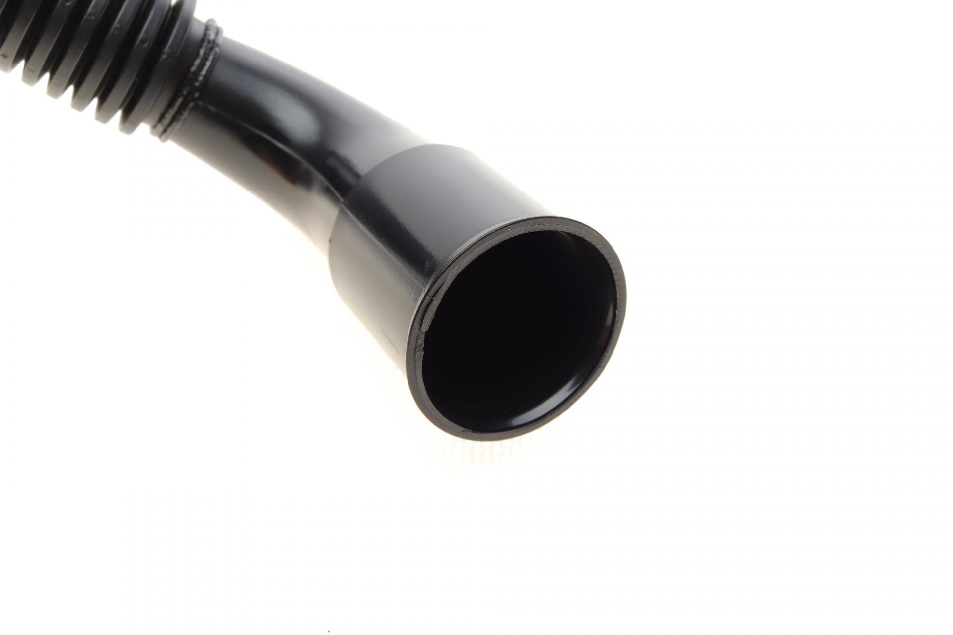 Патрубок вентиляції картера VW Caddy III 1.6 04-15