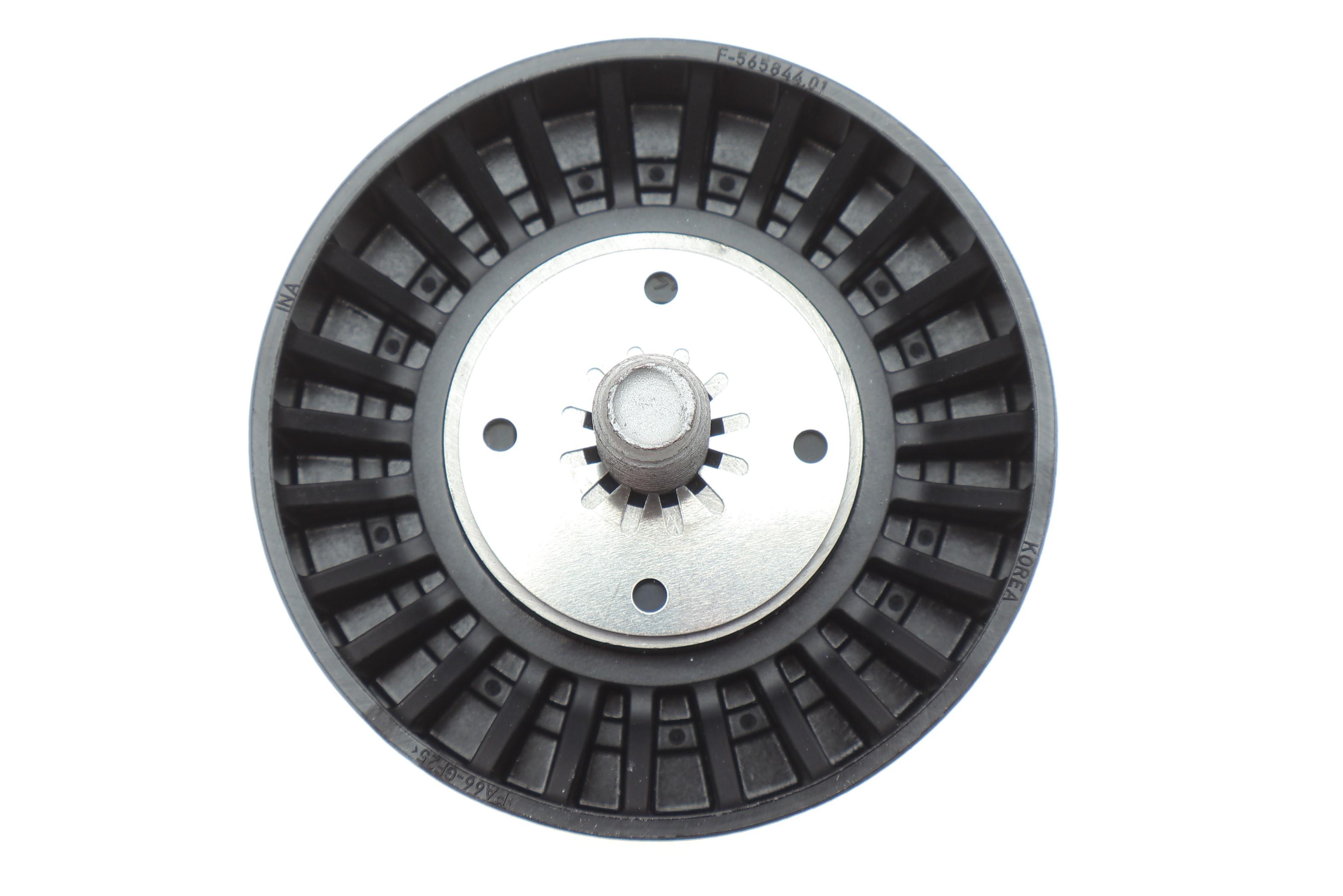 Ролик генератора Chevrolet Captiva/Cruze 10- (паразитний) (70x32)