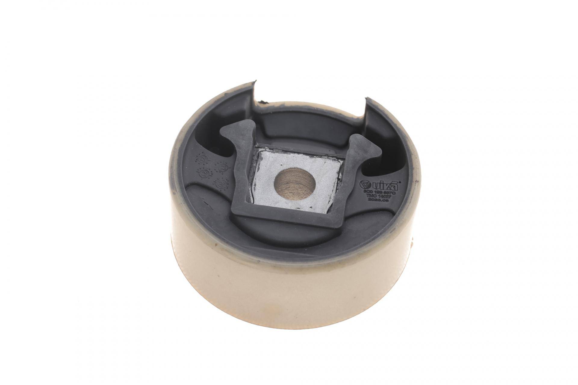 Подушка двигуна (задня/нижня) VW Caddy 03- (без різьби)