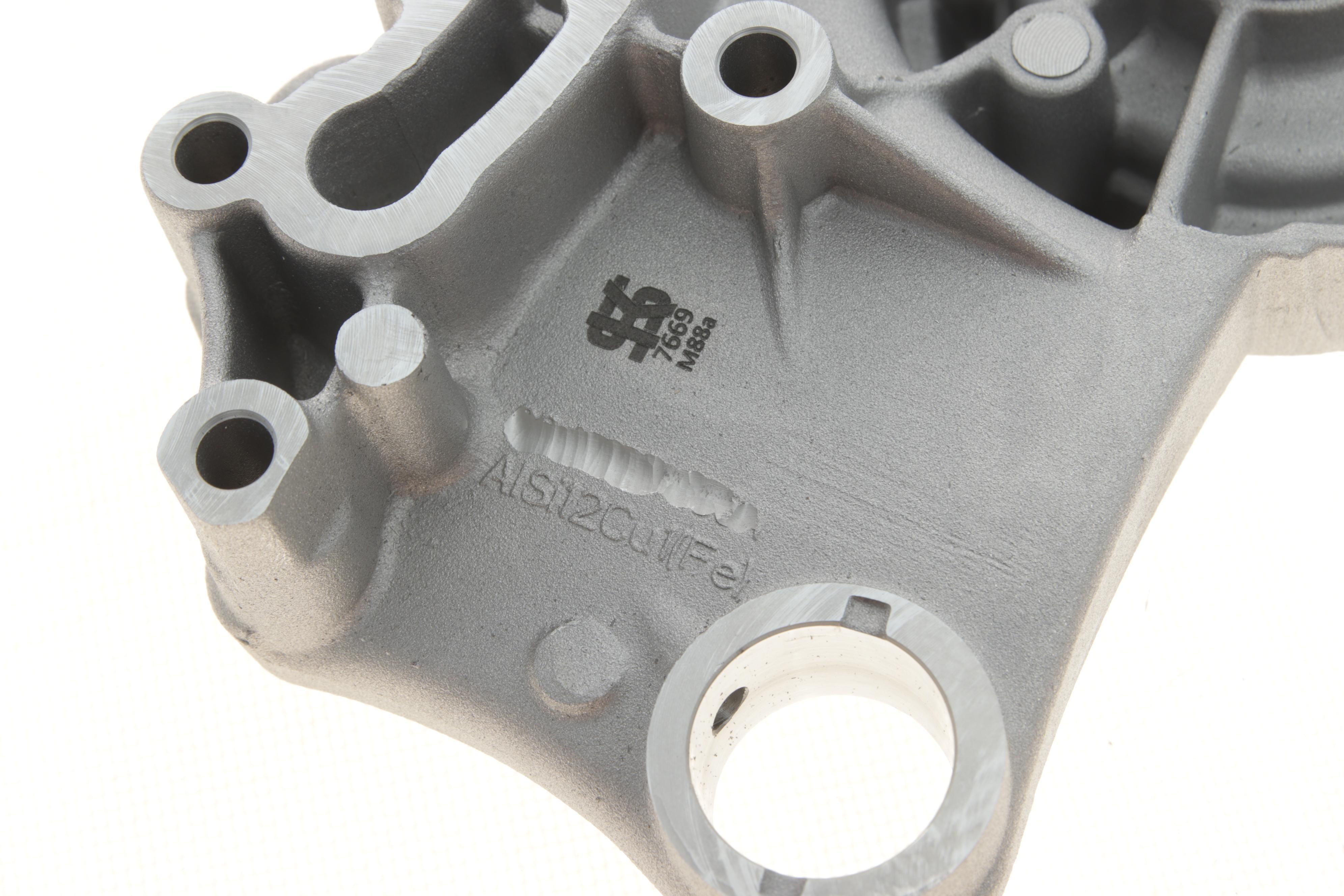 Кронштейн розподільного валу опорний Audi/VW 1.8/2.0TSI 10-