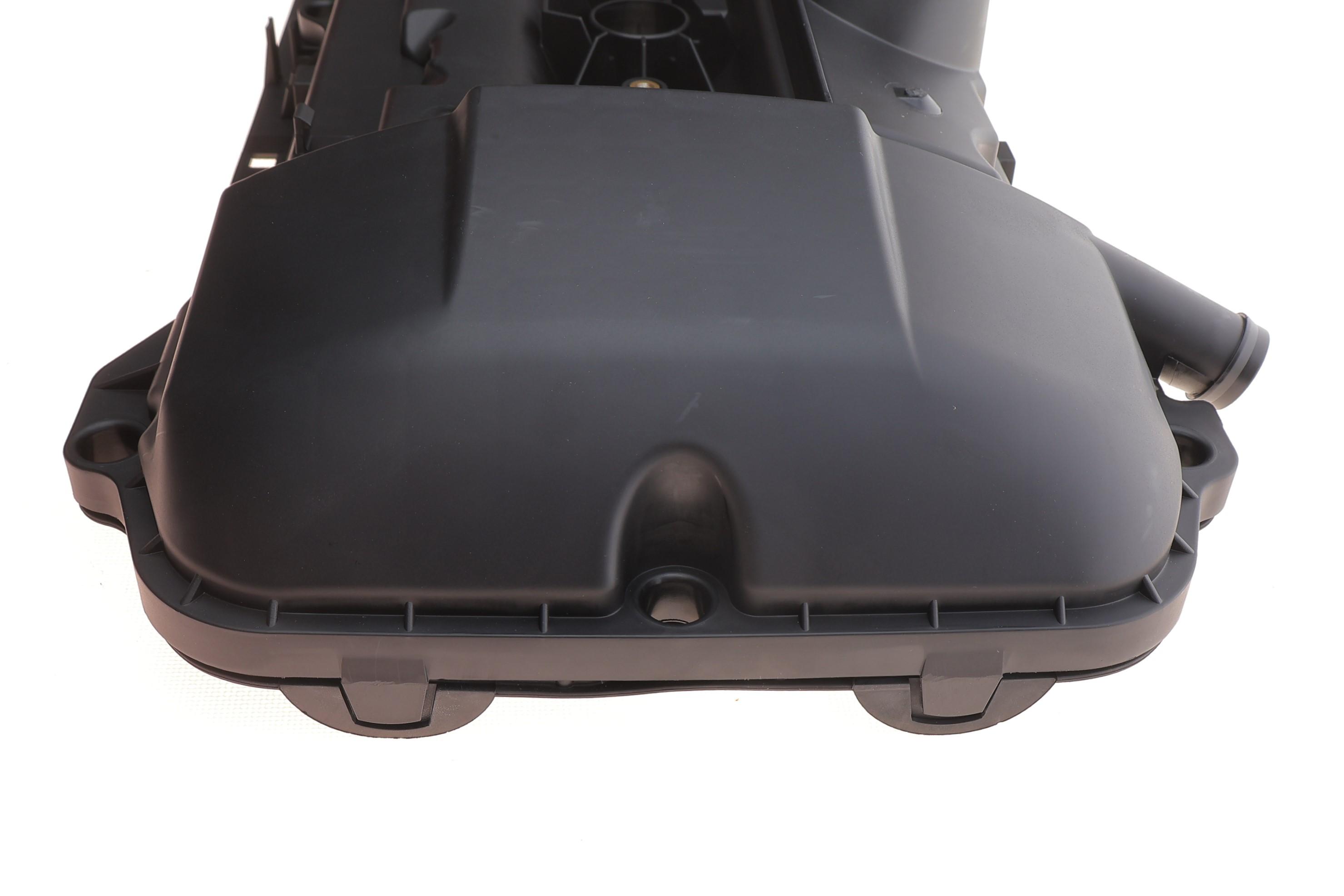 Кришка клапанів BMW 3 (E46)/5 (E39/E60) 3.0 04-11 (M54)