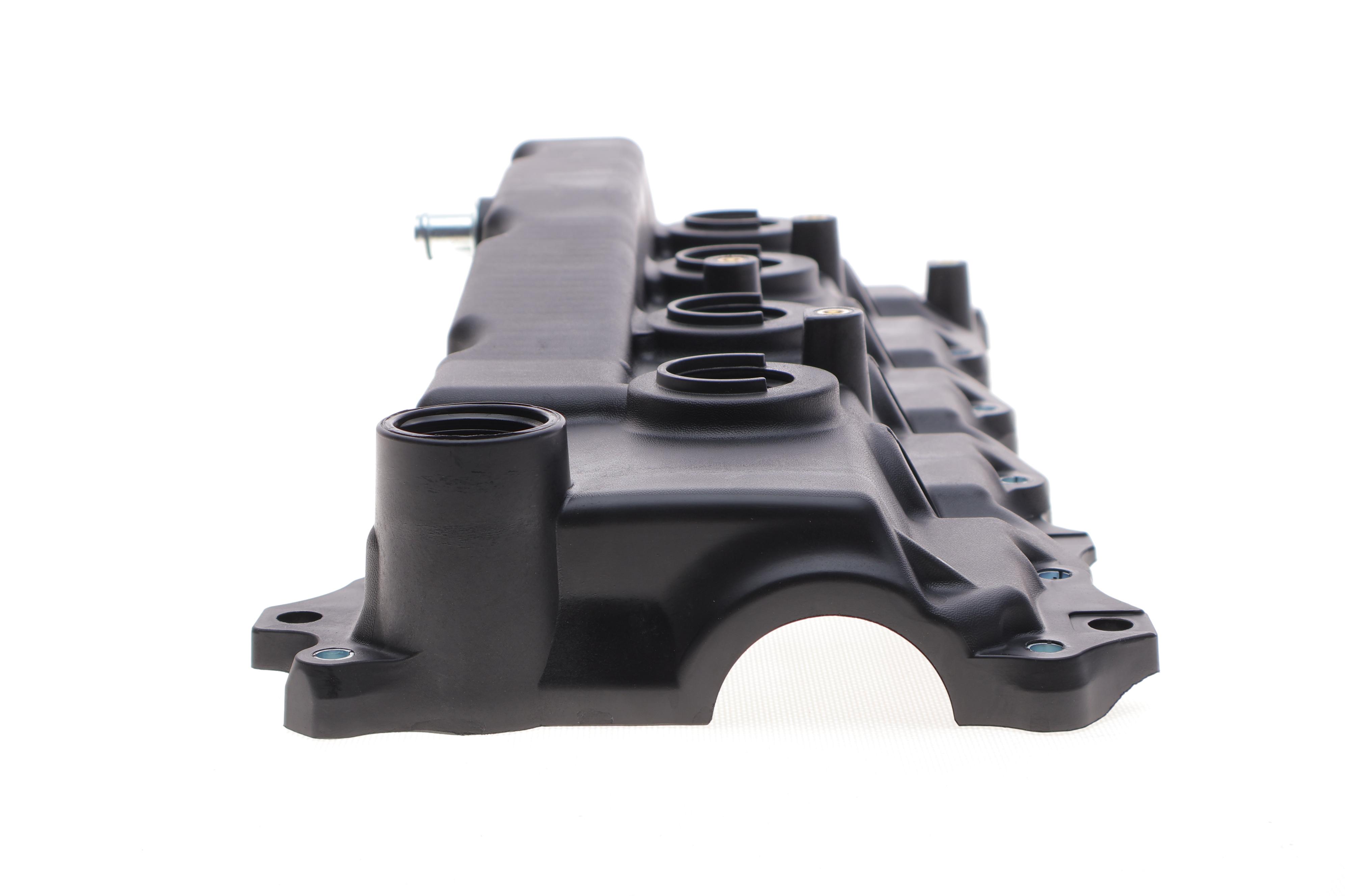 Кришка клапанів Toyota Hiace IV/V/Hilux VI/VII/Land Cruiser 2.5 D-4D 01-