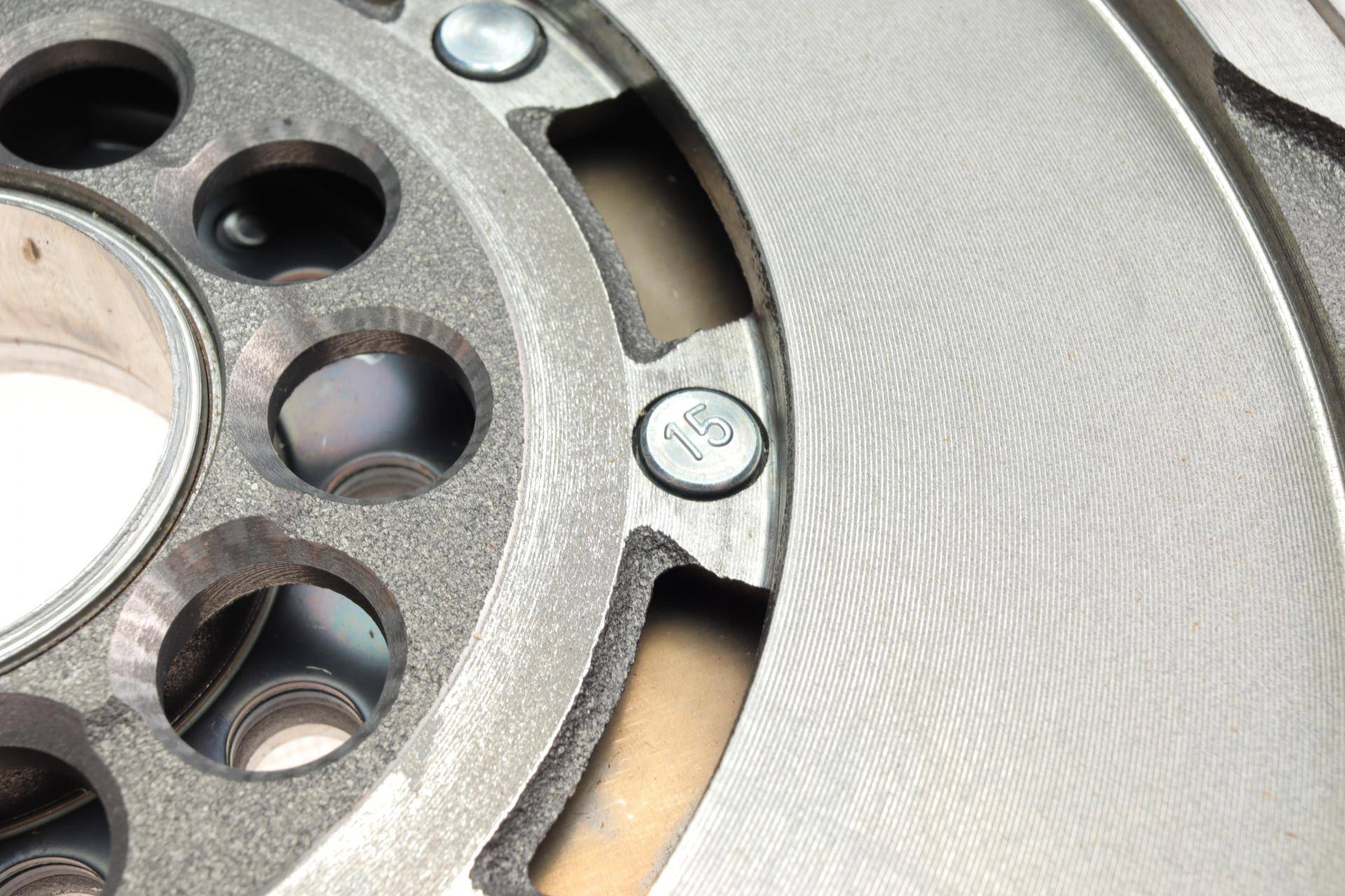 Демпфер зчеплення Volvo S60/S80/V70/XC70/XC90 2.4D/D5, 01-10, 96/120kw, (D5244T)