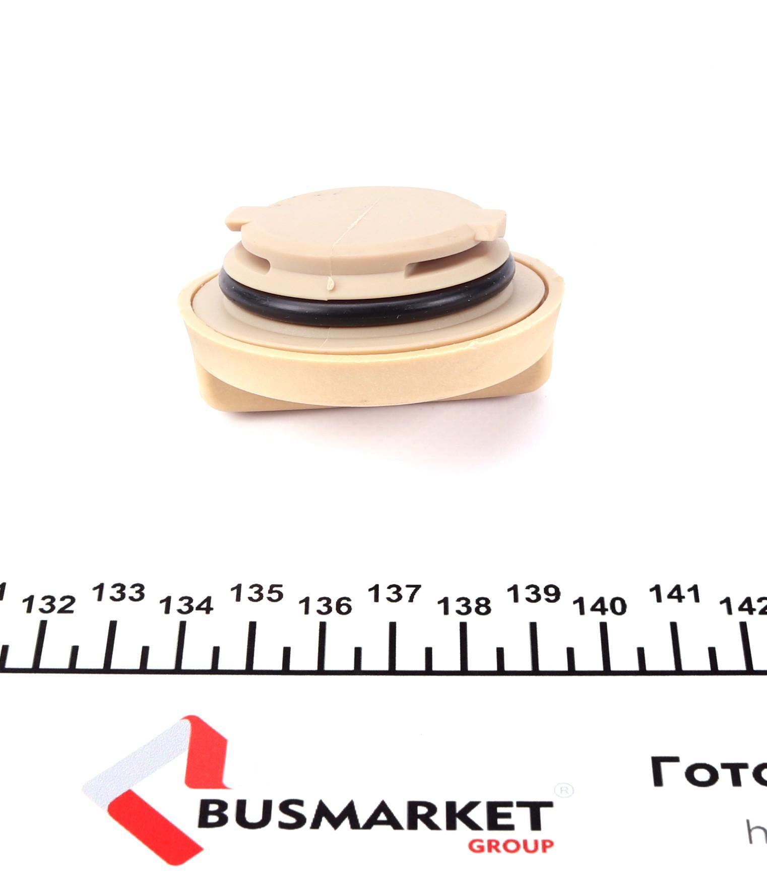 Кришка горловини маслозаливної Opel Combo 1.4/1.7CDTI/DI 01-