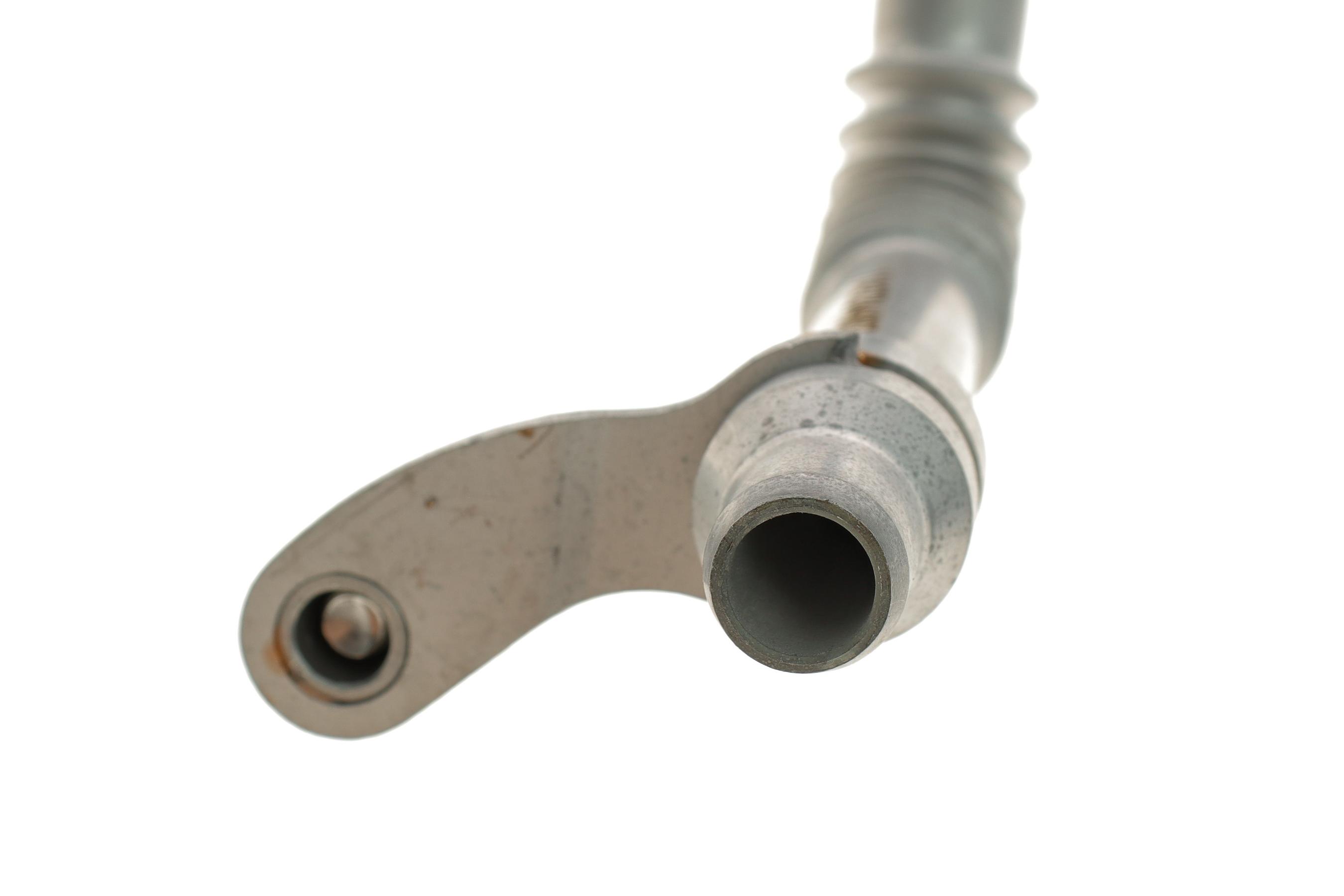 Трубка зливу оливи з турбіни BMW X5 (E70) 4.4 i (N63/S63) 07-13