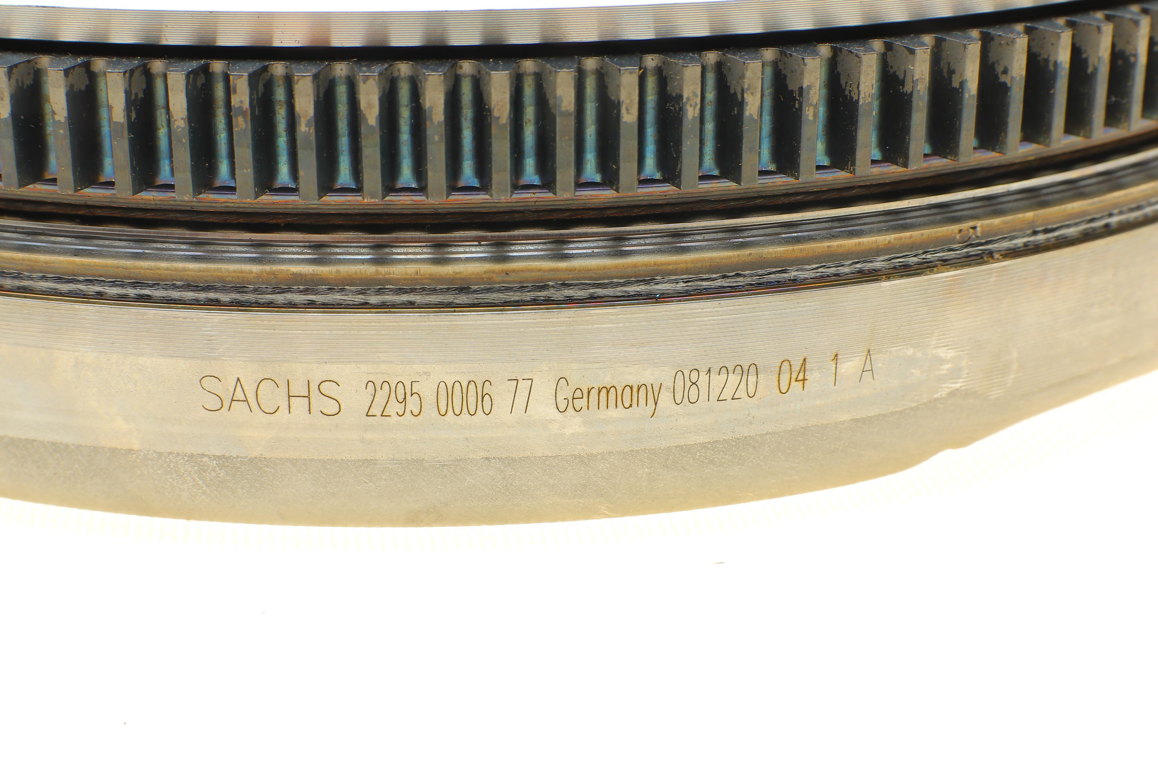 Демпфер зчеплення Audi Q3 2.0TDI quattro, 11-18, S tronic/DSG7-0BT/0BH (DQ500)