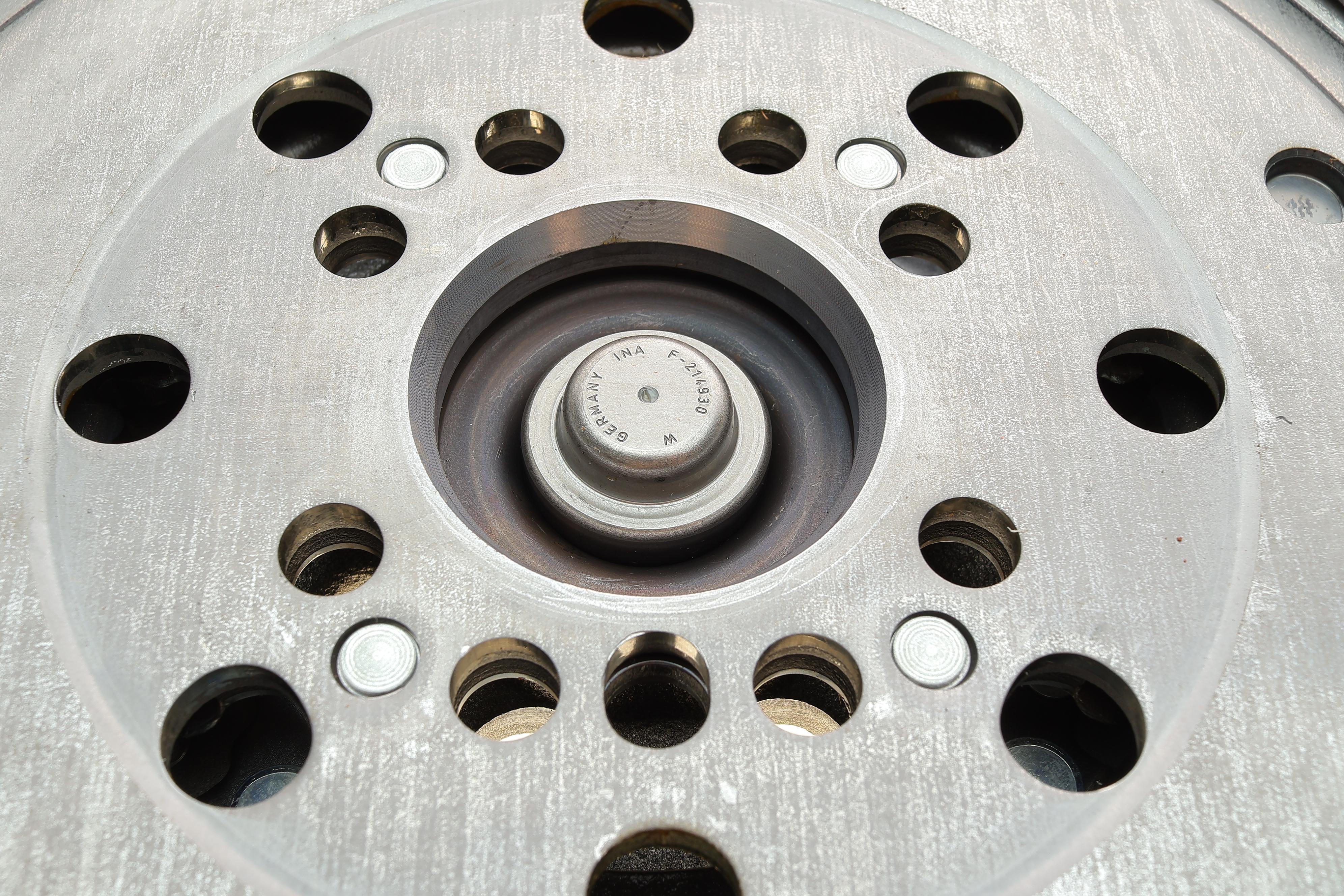 Демпфер зчеплення MB Sprinter (B907,B910) 319/419/519 3.0CDI, 02/18-, OM642.899, 140kw