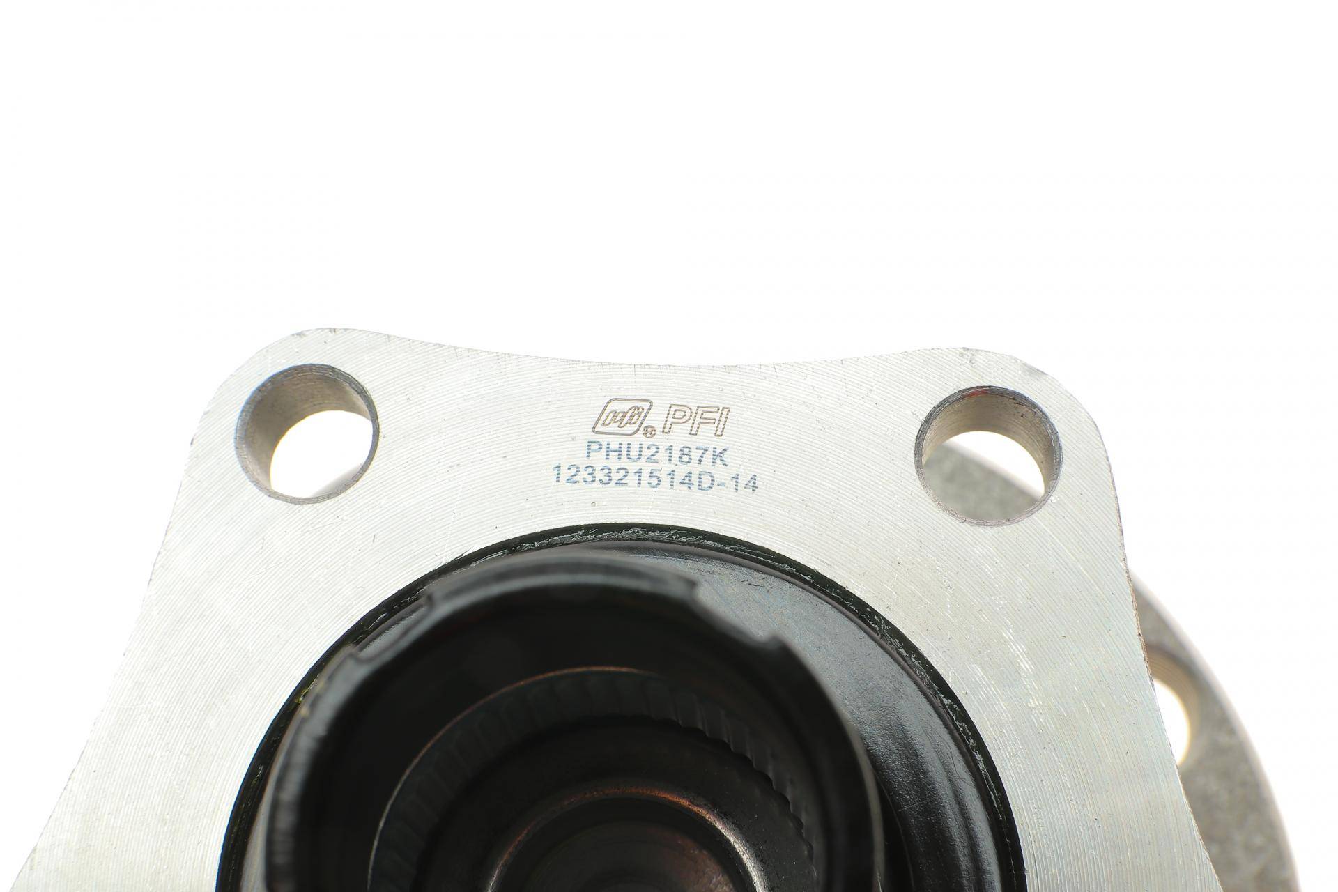 Підшипник маточини (задньої) Audi A6 97-05 (5 отв.) (к-кт)