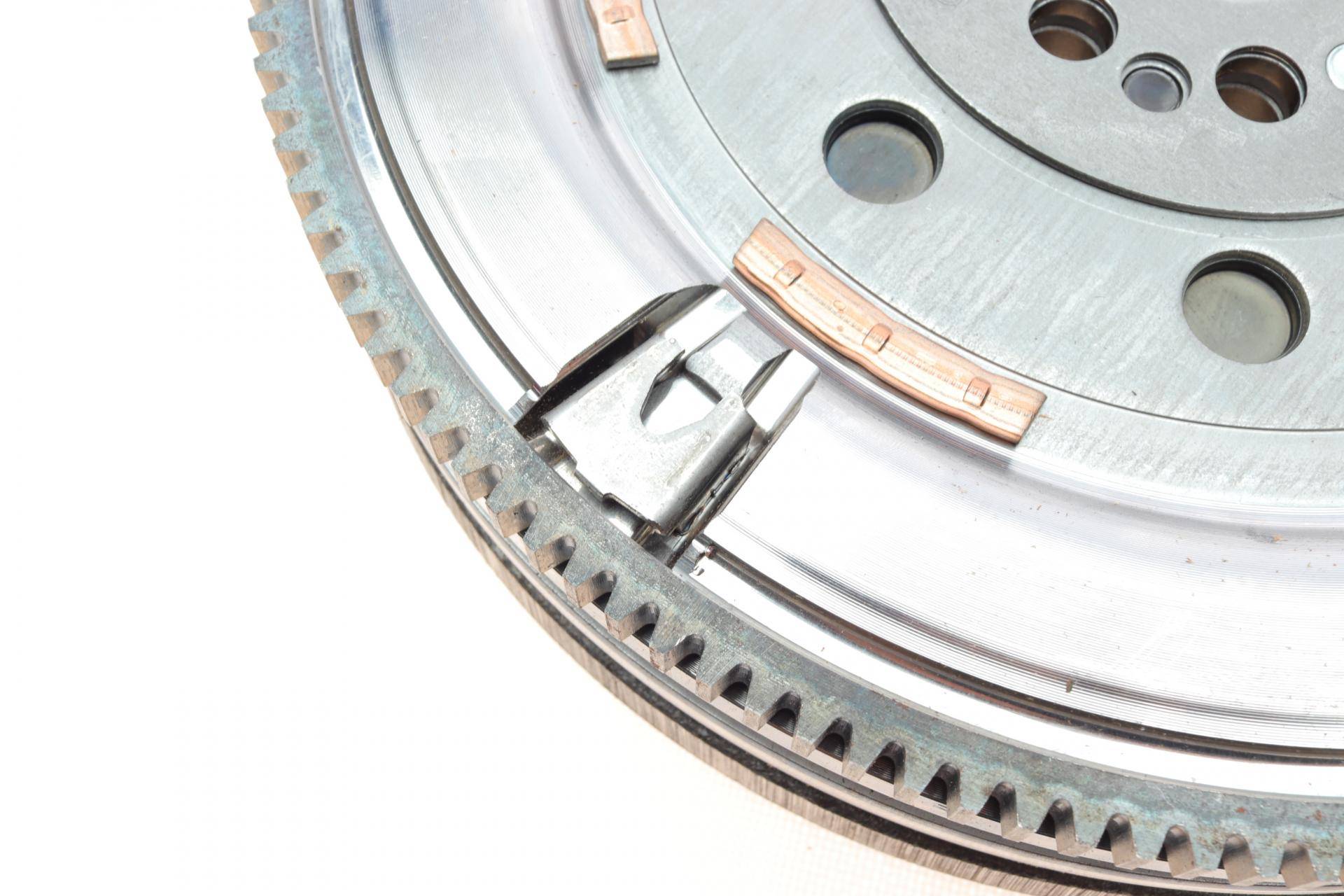 Демпфер зчеплення Toyota Rav 4 IV 2.0D/D4d, 105kw, 15-18, (2WW)