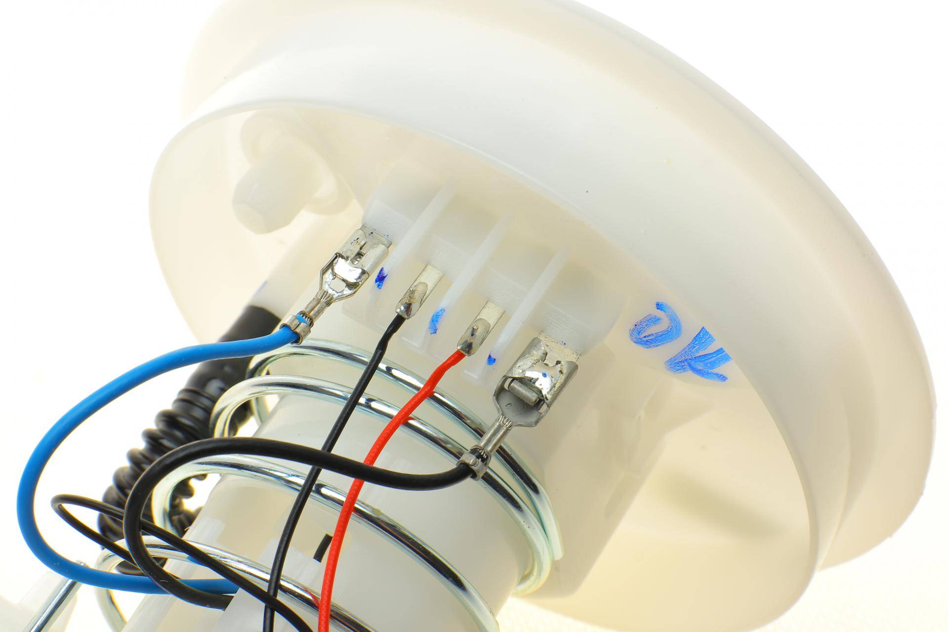 Насос паливний електричний Ford Focus II 04-12/Mazda 3 03-09