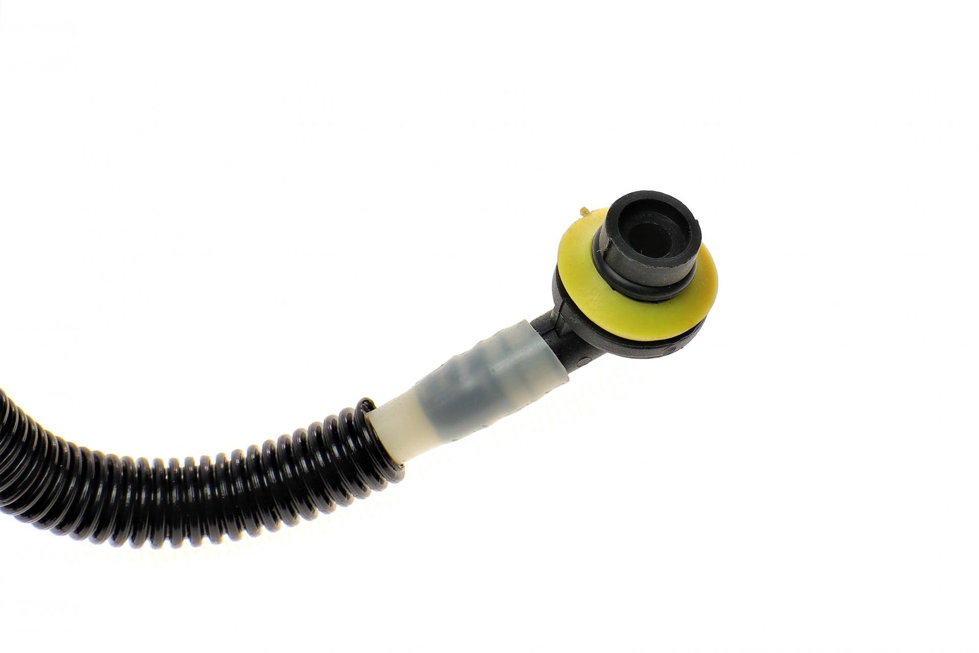 Трубка паливна MB OM611 2.2CDI 00-06 (паливний фільтр - ПНВТ)