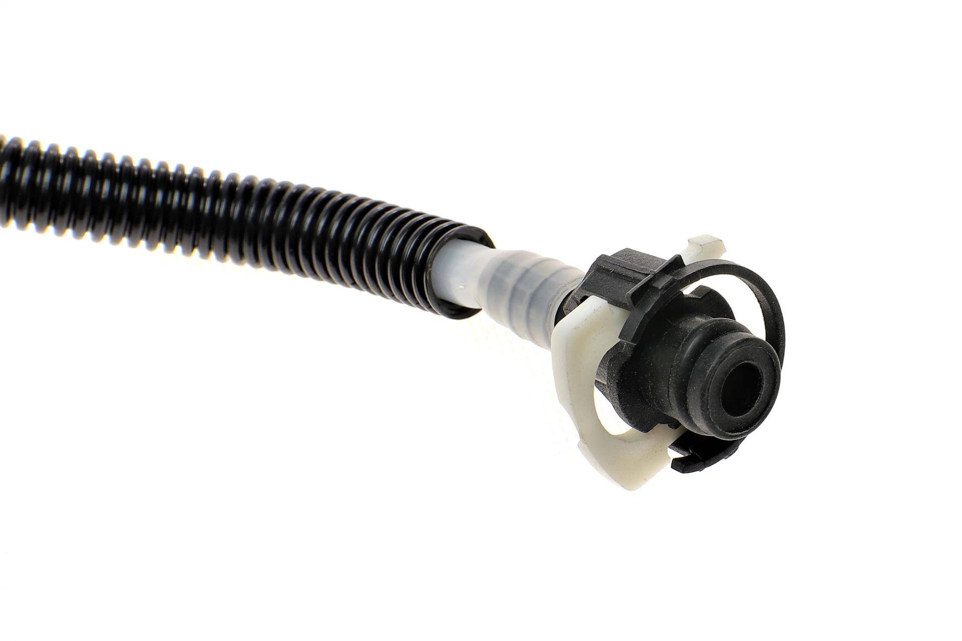 Трубка паливна MB OM611 2.2CDI 00-06 (паливний фільтр - ПНВТ)