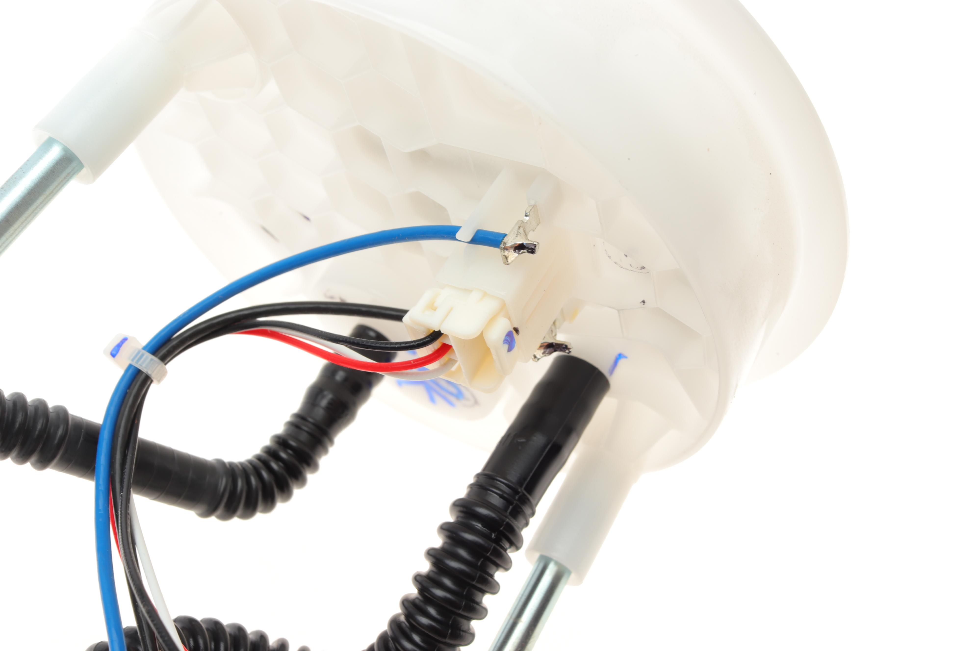 Насос паливний в бак VW Touran 1.6/2.0FSI 03-10