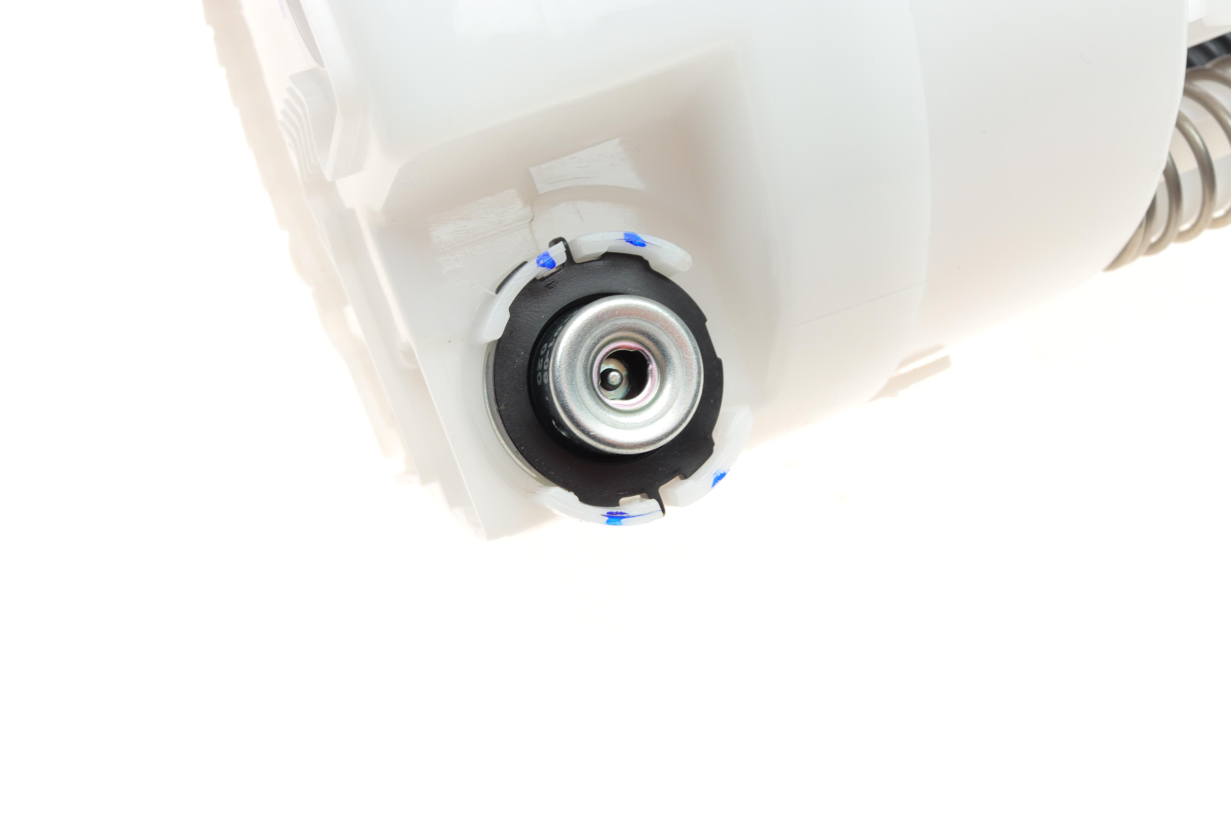 Насос паливний в бак Nissan Qashqai 1.6/2.0 07-13