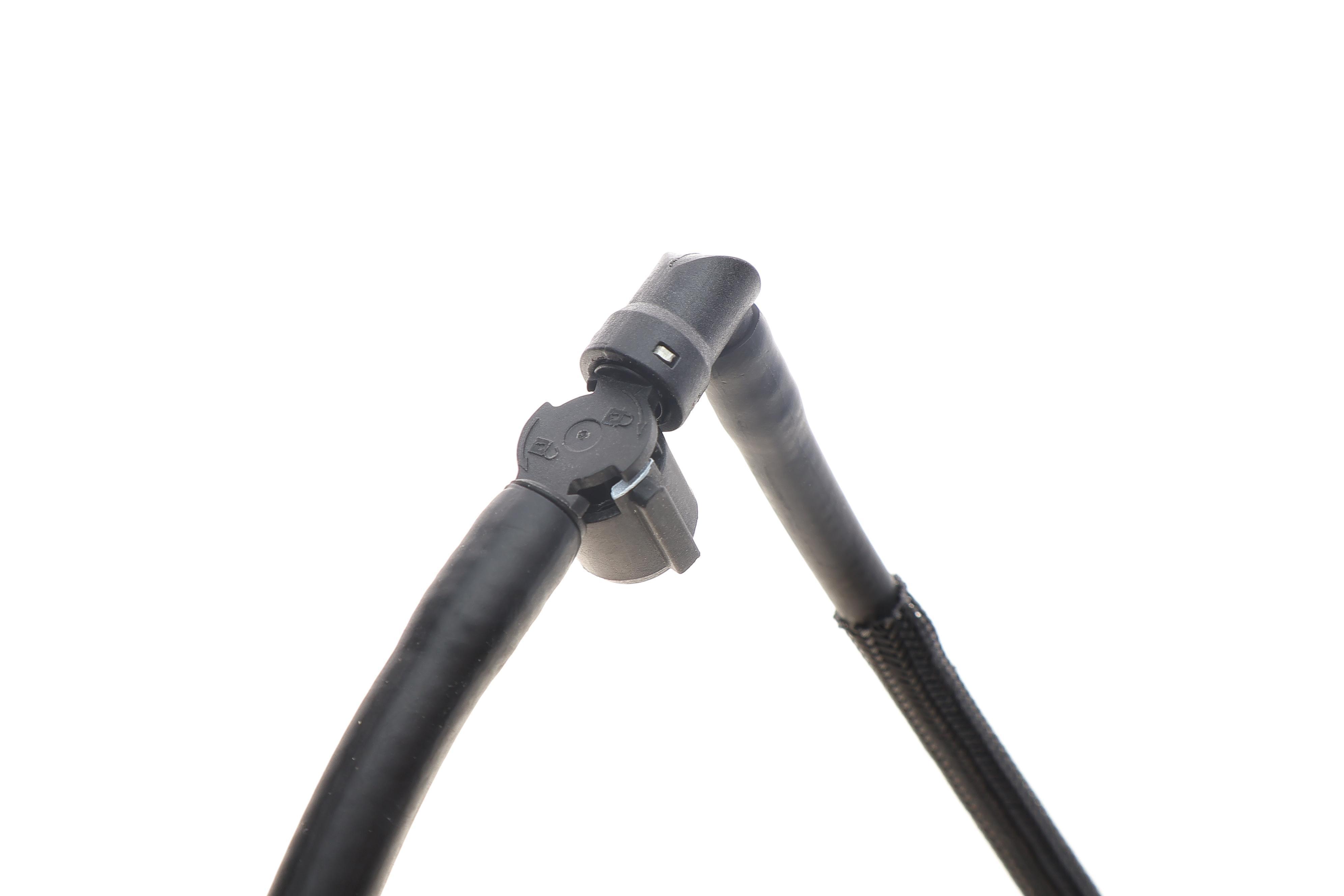 Шланг зливний MB Sprinter 3.0CDI 06- OM642