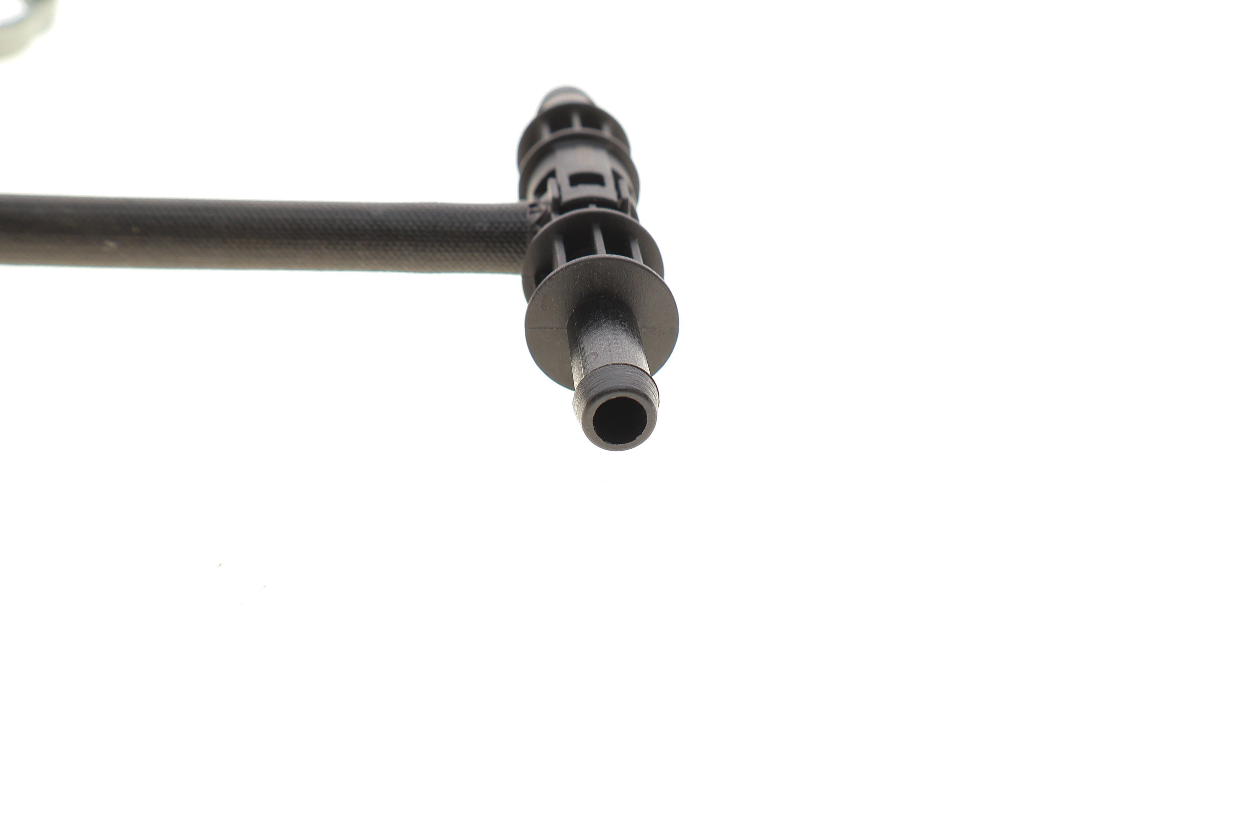 Шланг зливний MB C-class (W204)/E-class (W211) 2.2D 06-09 OM646