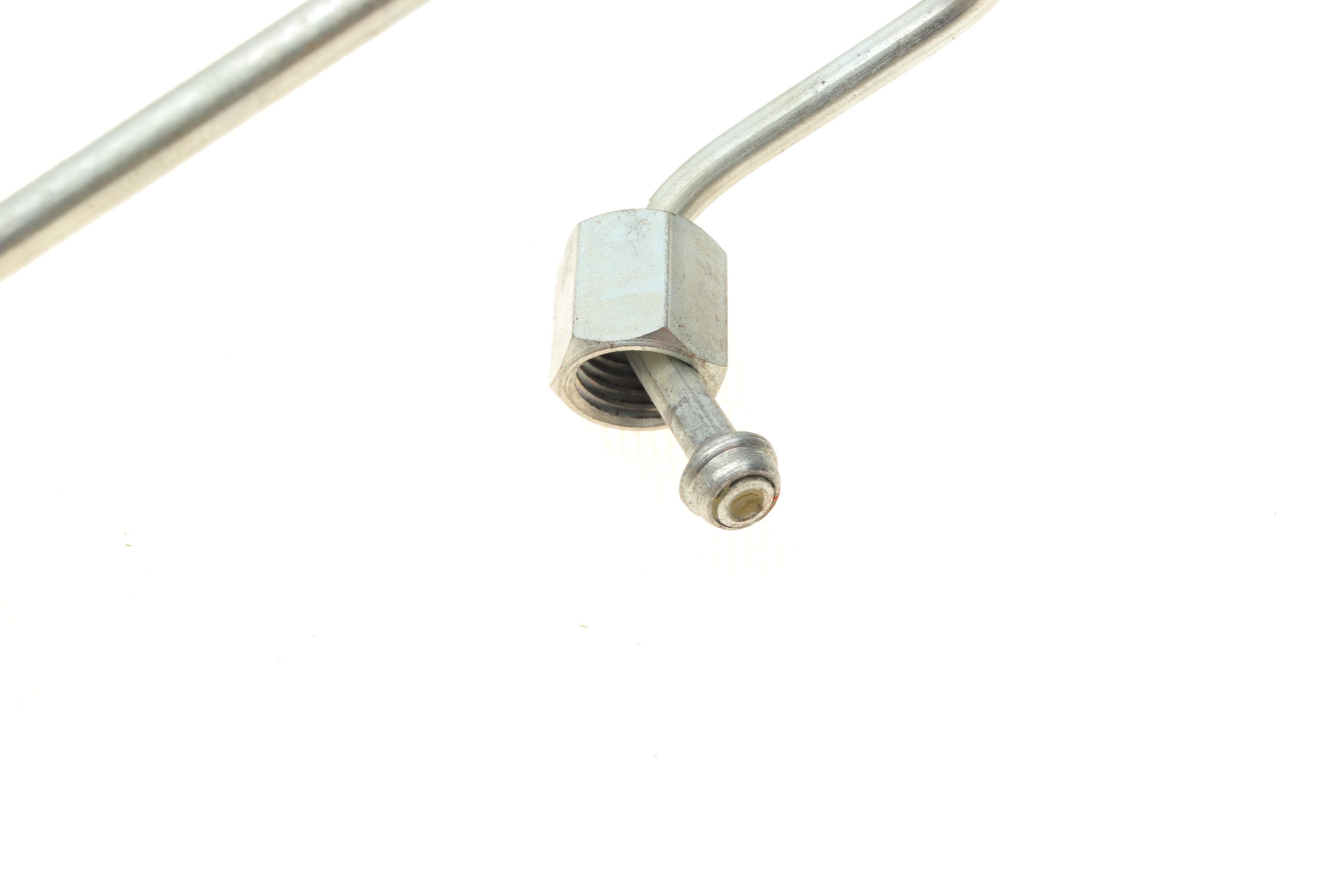 Трубка паливна MB OM601 (3 цил.) (0860)