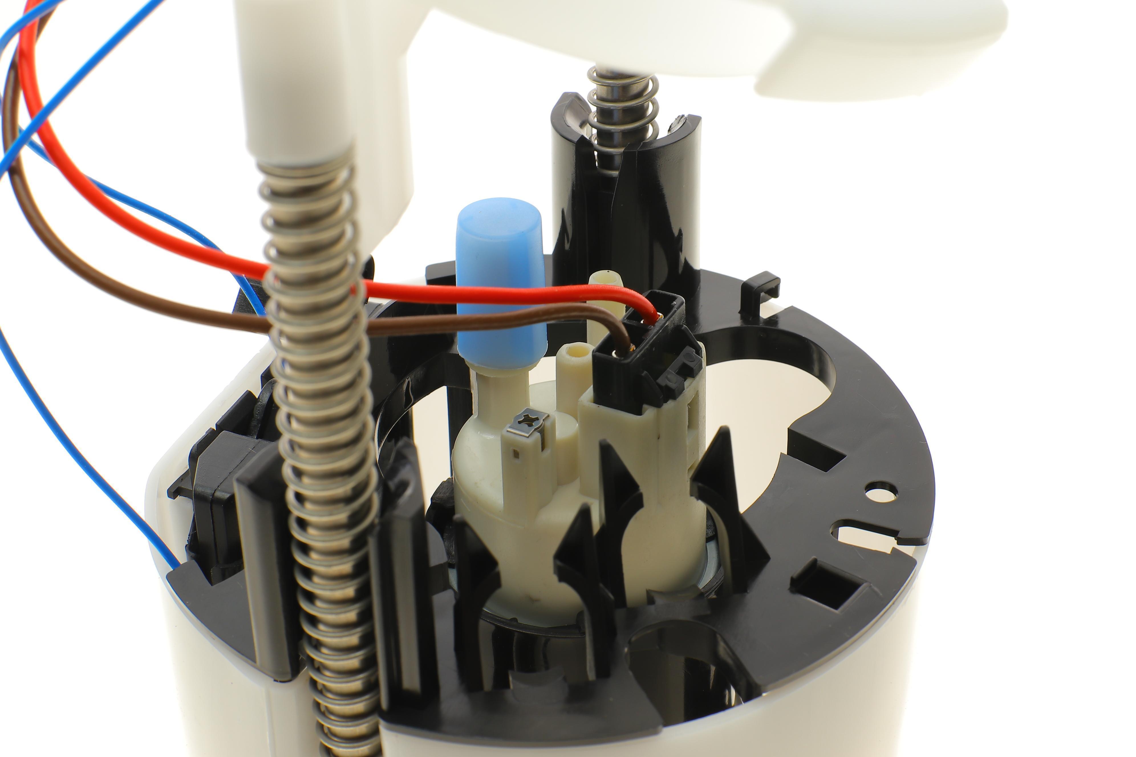 Насос паливний BMW 1 (E81)/3 (E90) 1.6-3.0i 04-11 (N46/N52/N45) (HÜCO)