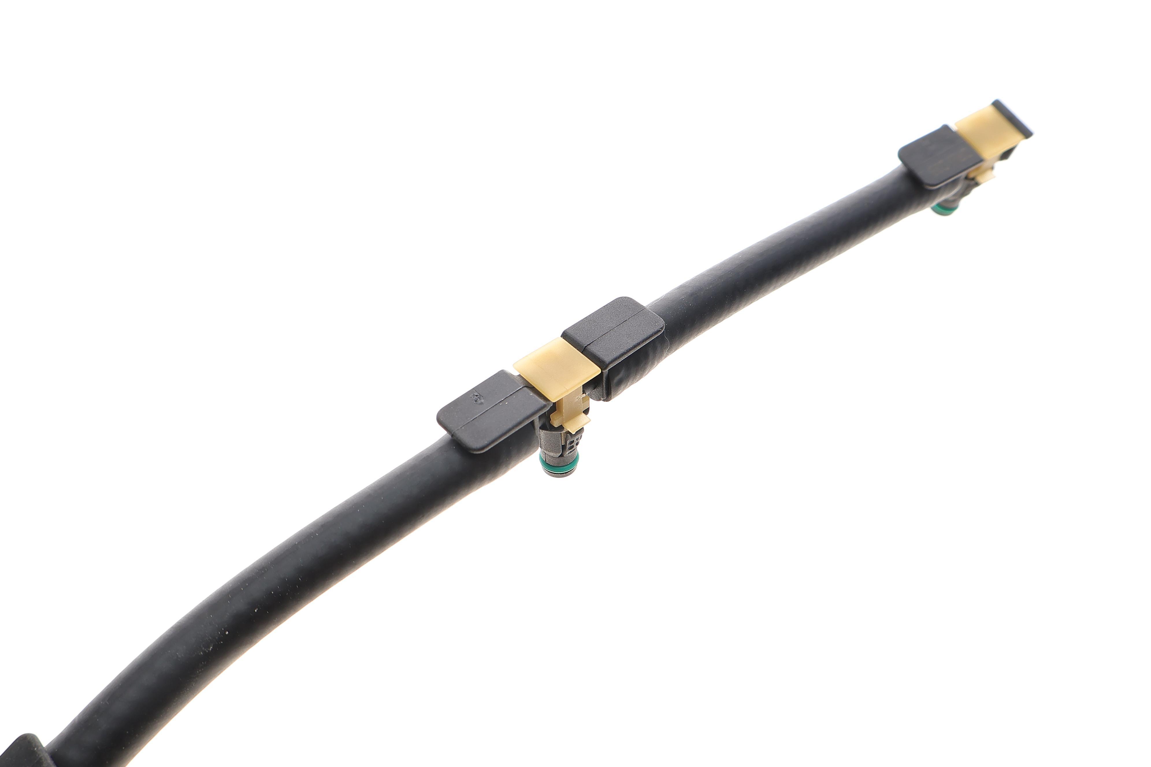 Шланг зливний BMW 5 (F10/G30/F90)/X4 (F26/G02/F98) 14- B47