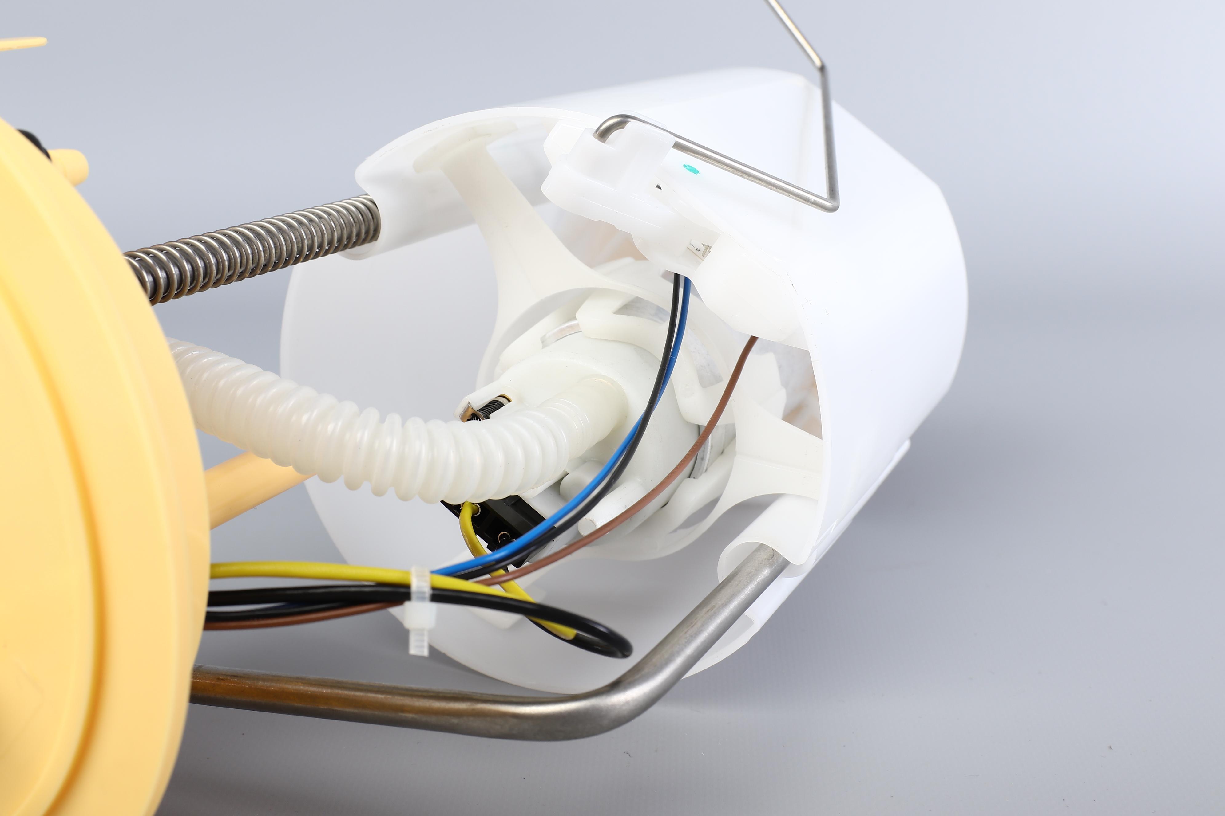 Насос паливний VW Passat 1.9-2.0TDI 05-16