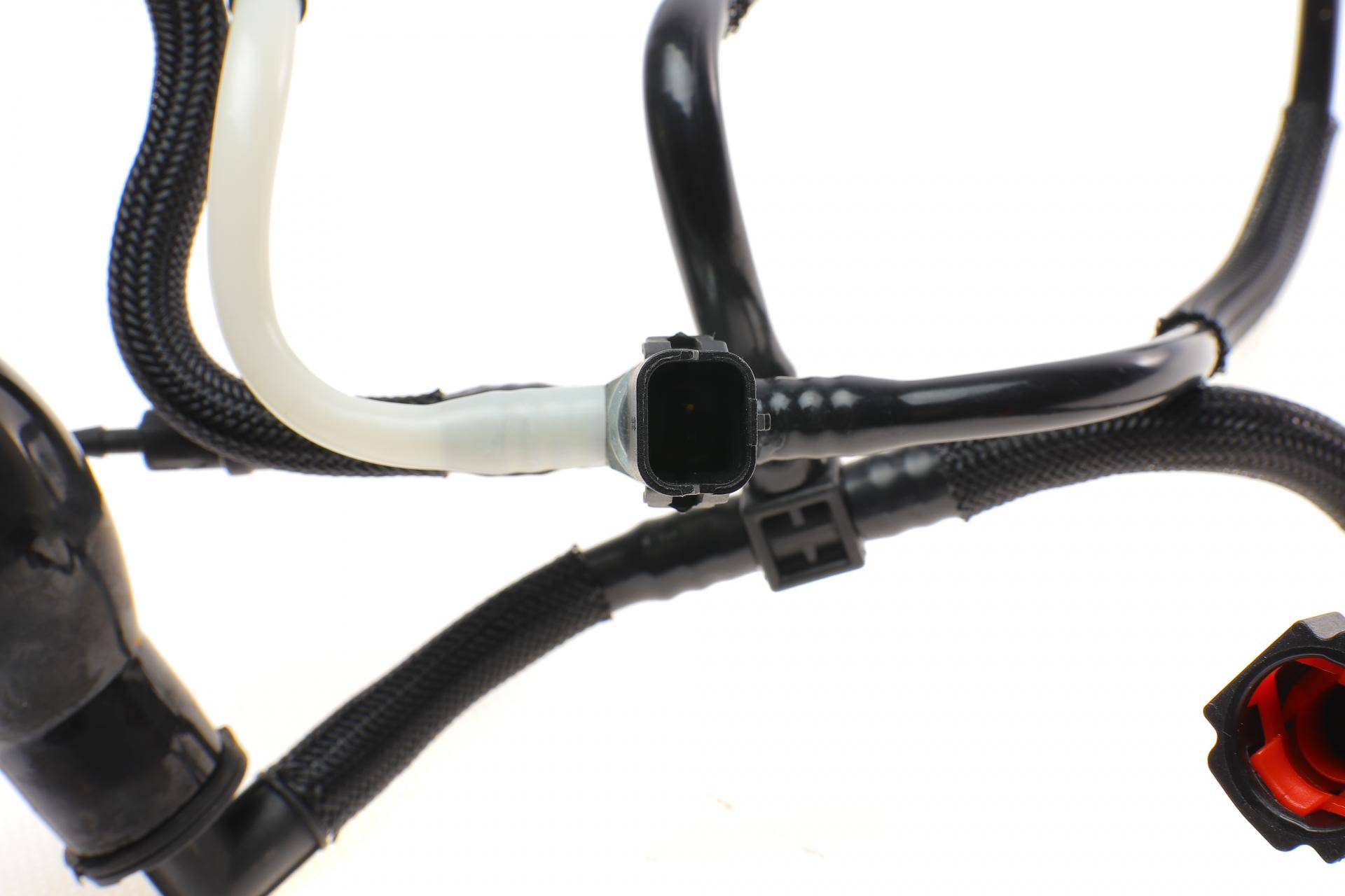 Паливна трубка (магістраль), паливний шланг Форд Фієста 5, Сітроен С1, Пежо 107 -1,4 HDi 05-14 (metal type)