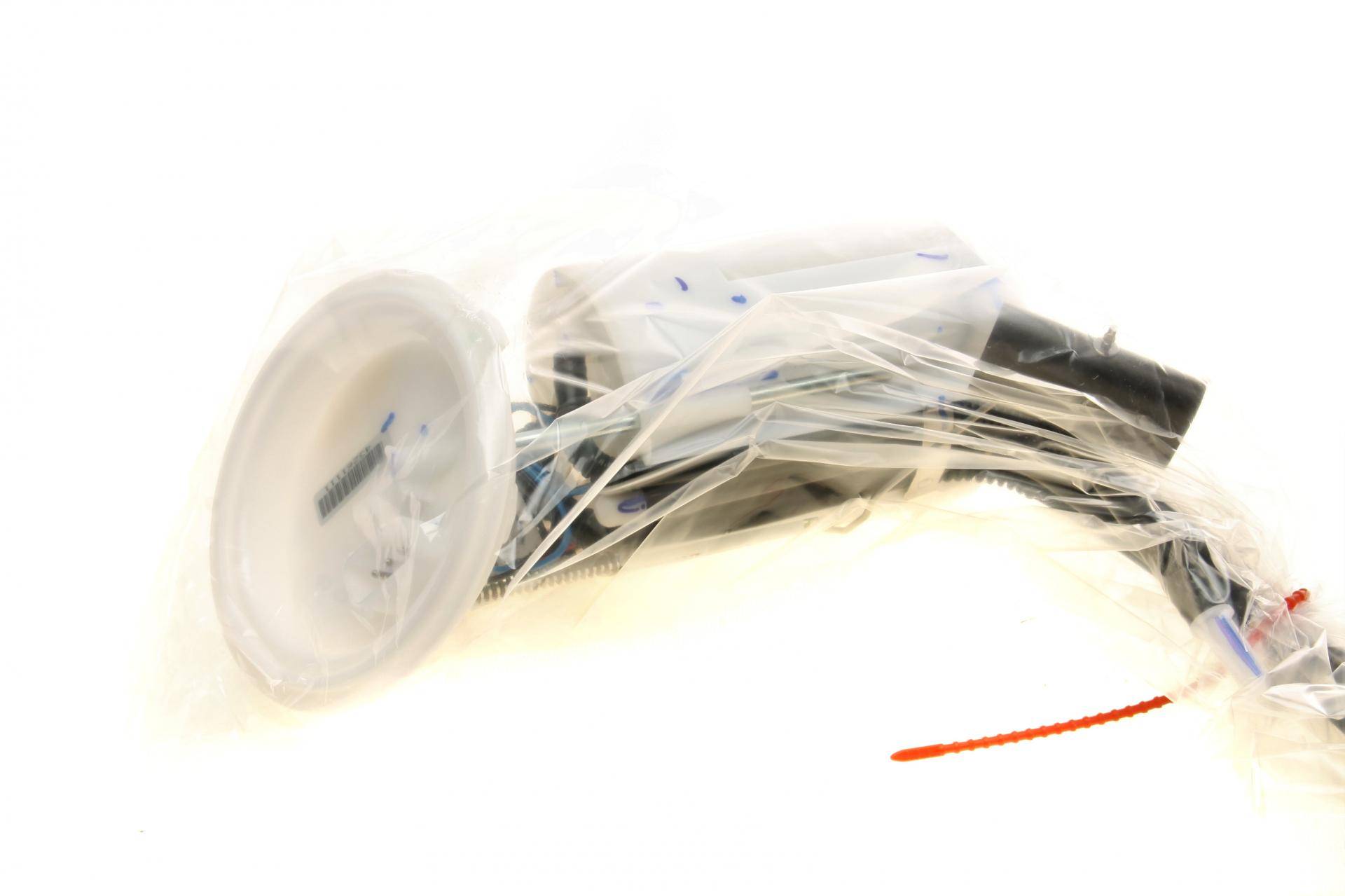 Насос паливний BMW 5 (E60) 04-10 (N52)