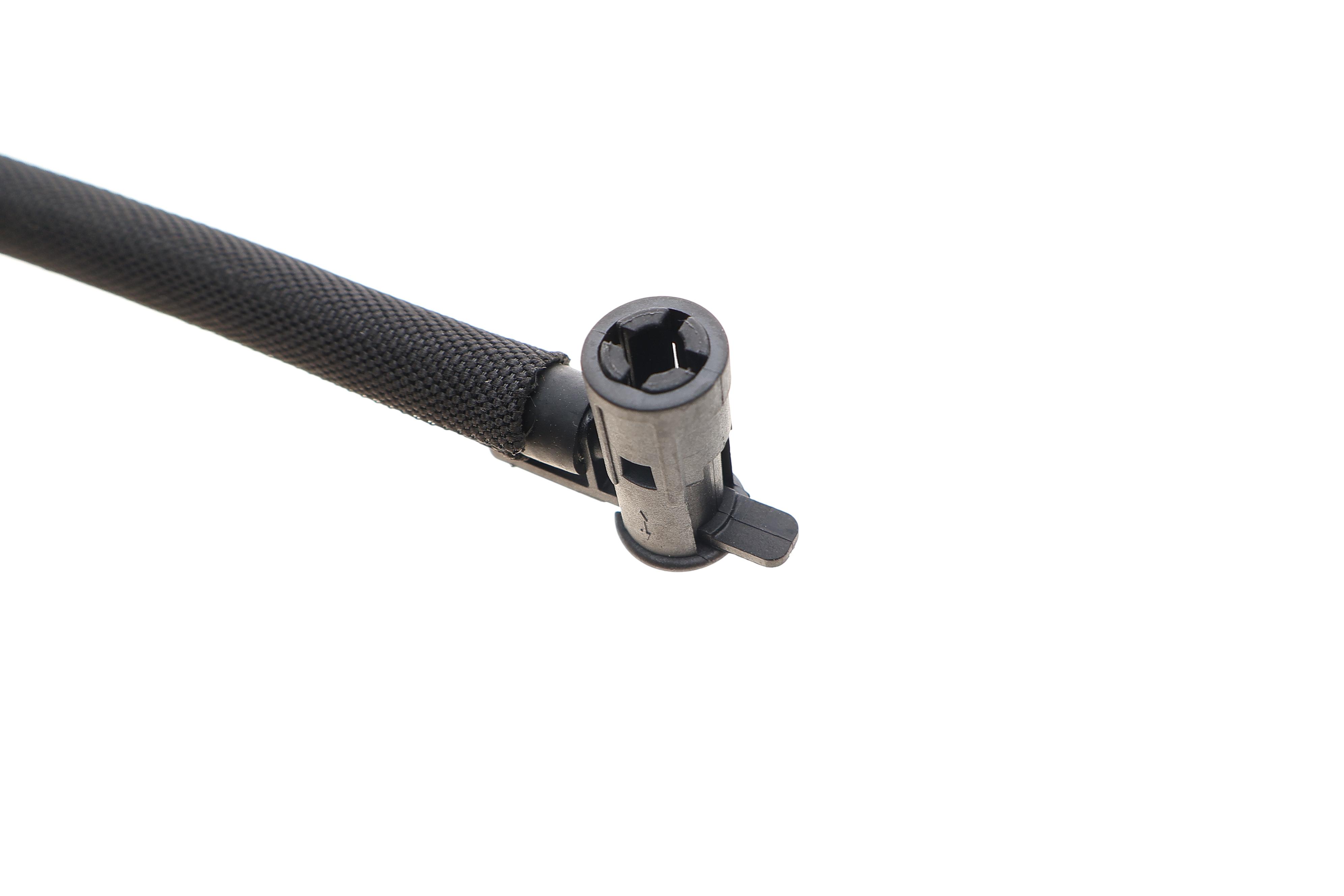 Шланг зливний VW T5/T6 2.0TDI 09-