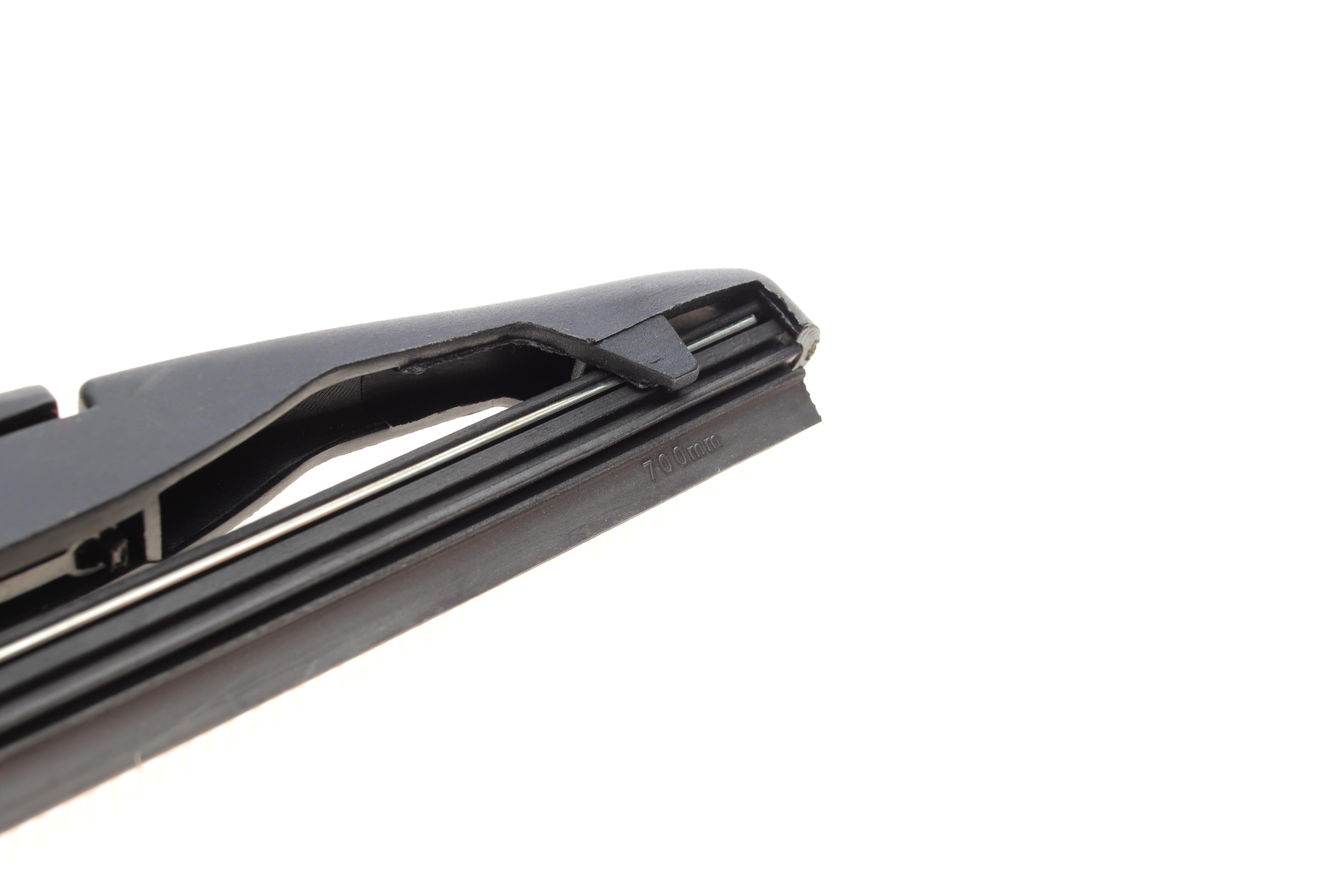 Важіль склоочисника (задній) Ford Focus 10- (+щітка) (L= 417mm)