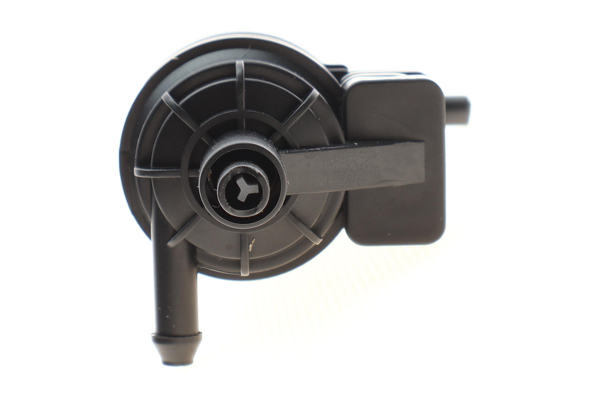 Насос омивача скла Audi 80/100/A4/A6 90-02