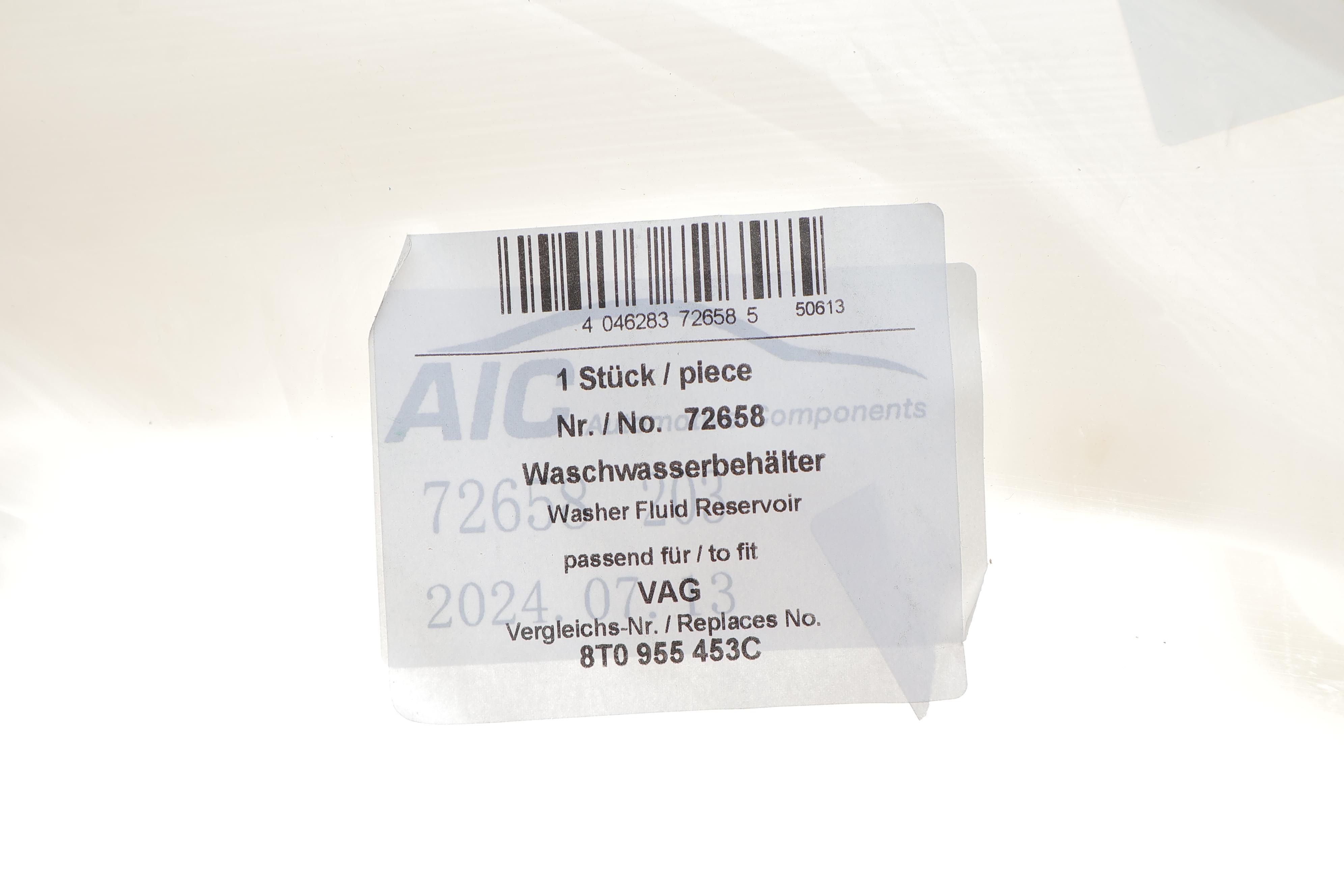 Бачок омивача Audi A4/A5 07-15