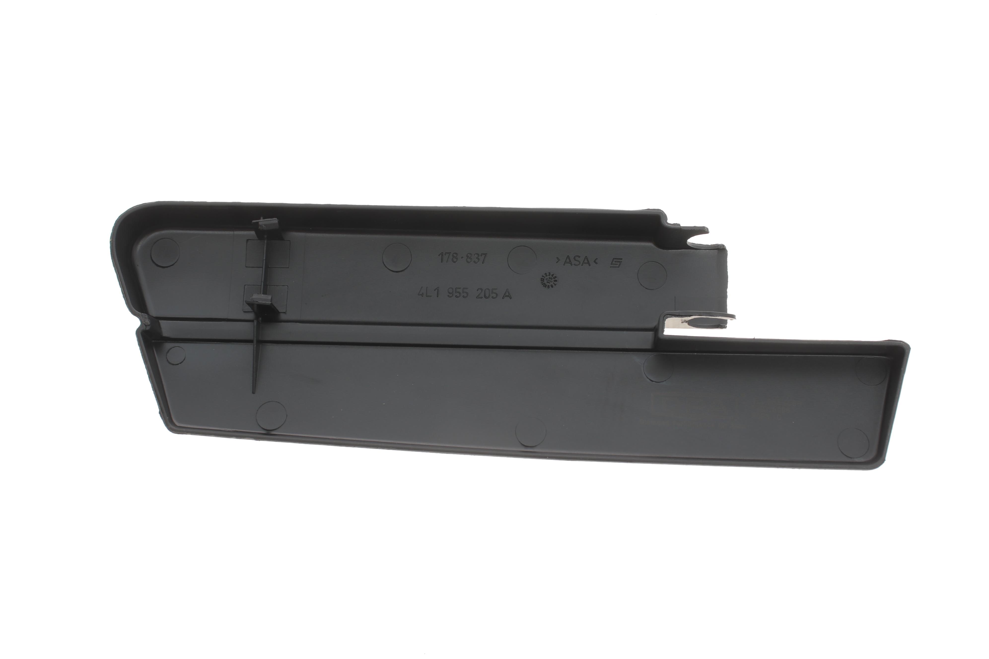 Важіль склоочисника Audi Q7 06-15 (R)