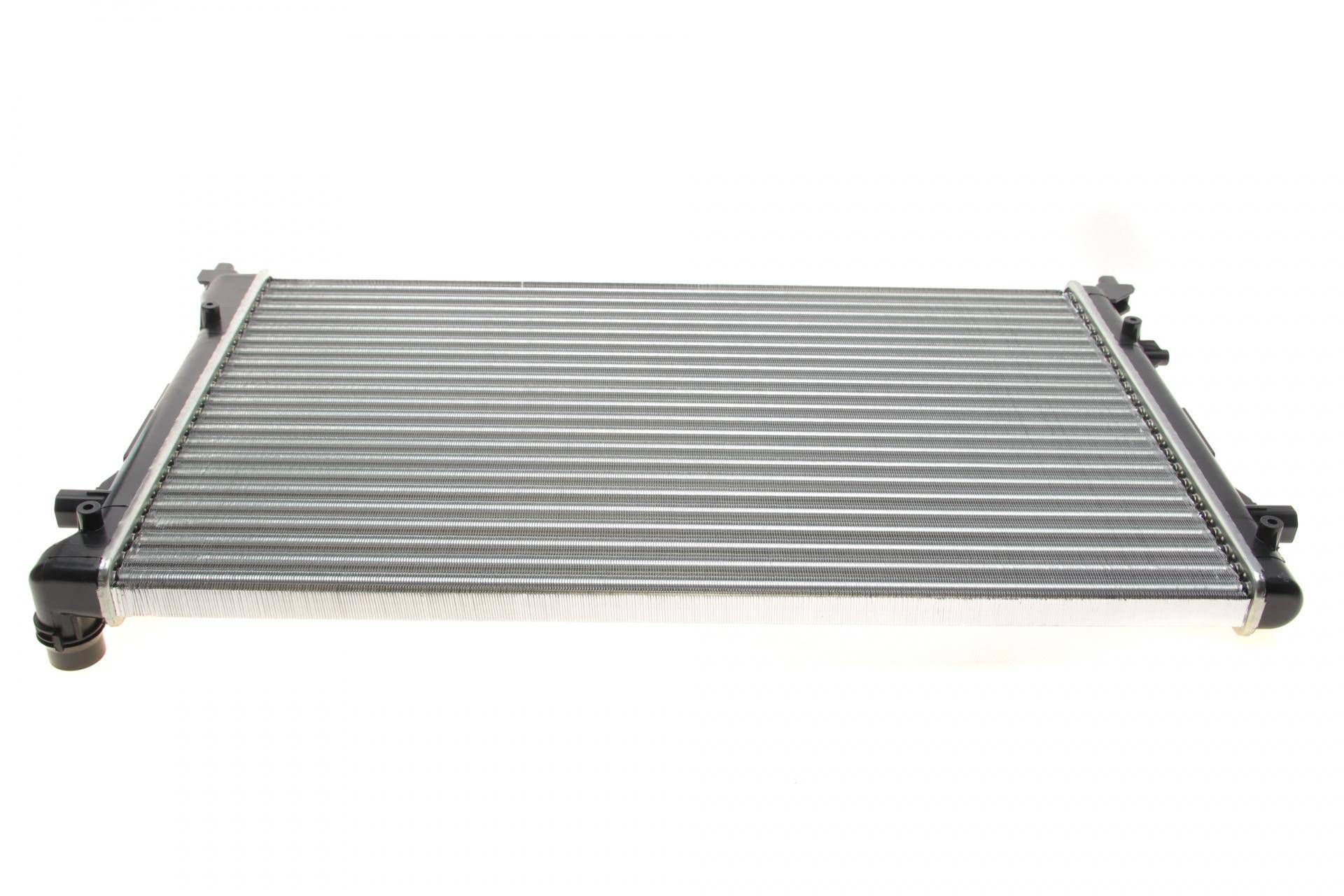 Радіатор охолодження VW Caddy 1.9TDI 03- (650x415x23)