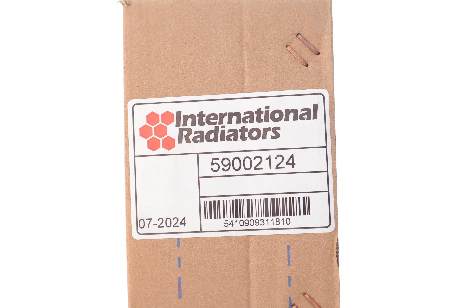 Радіатор охолодження Volvo V40 1.6/1.8/2.0 95-