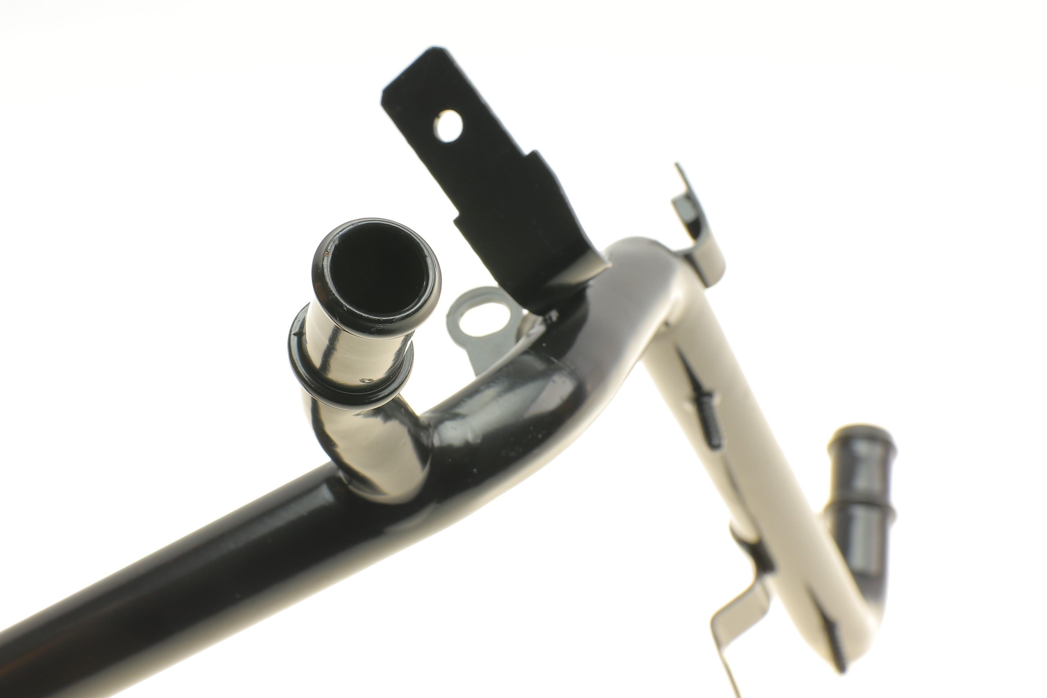 Патрубок системи охолодження VW T5 1.9TDI 03-09