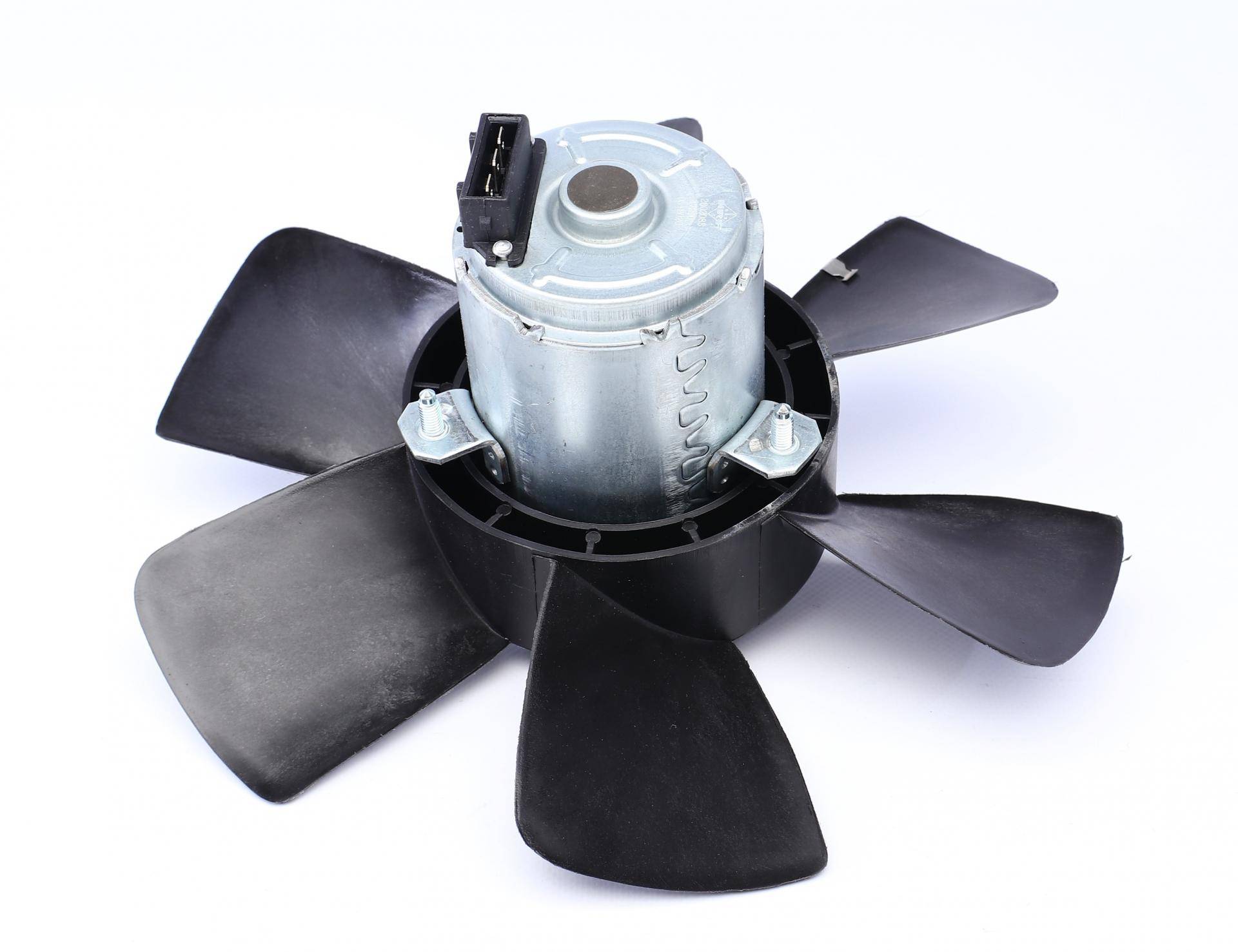 Вентилятор радіатора (електричний) VW Passat -93