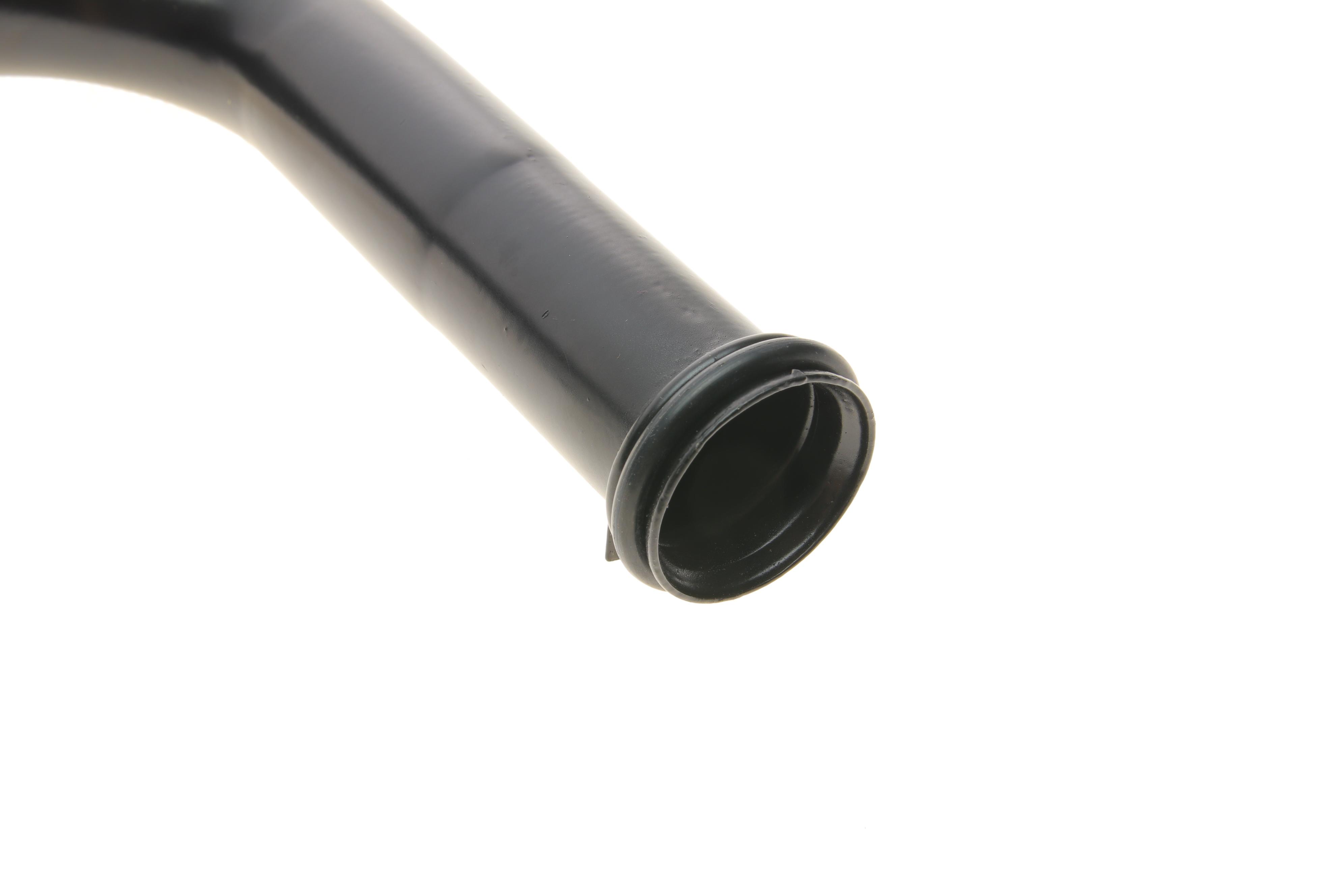 Патрубок системи охолодження Renault Clio 1.4/1.6 16V 05-