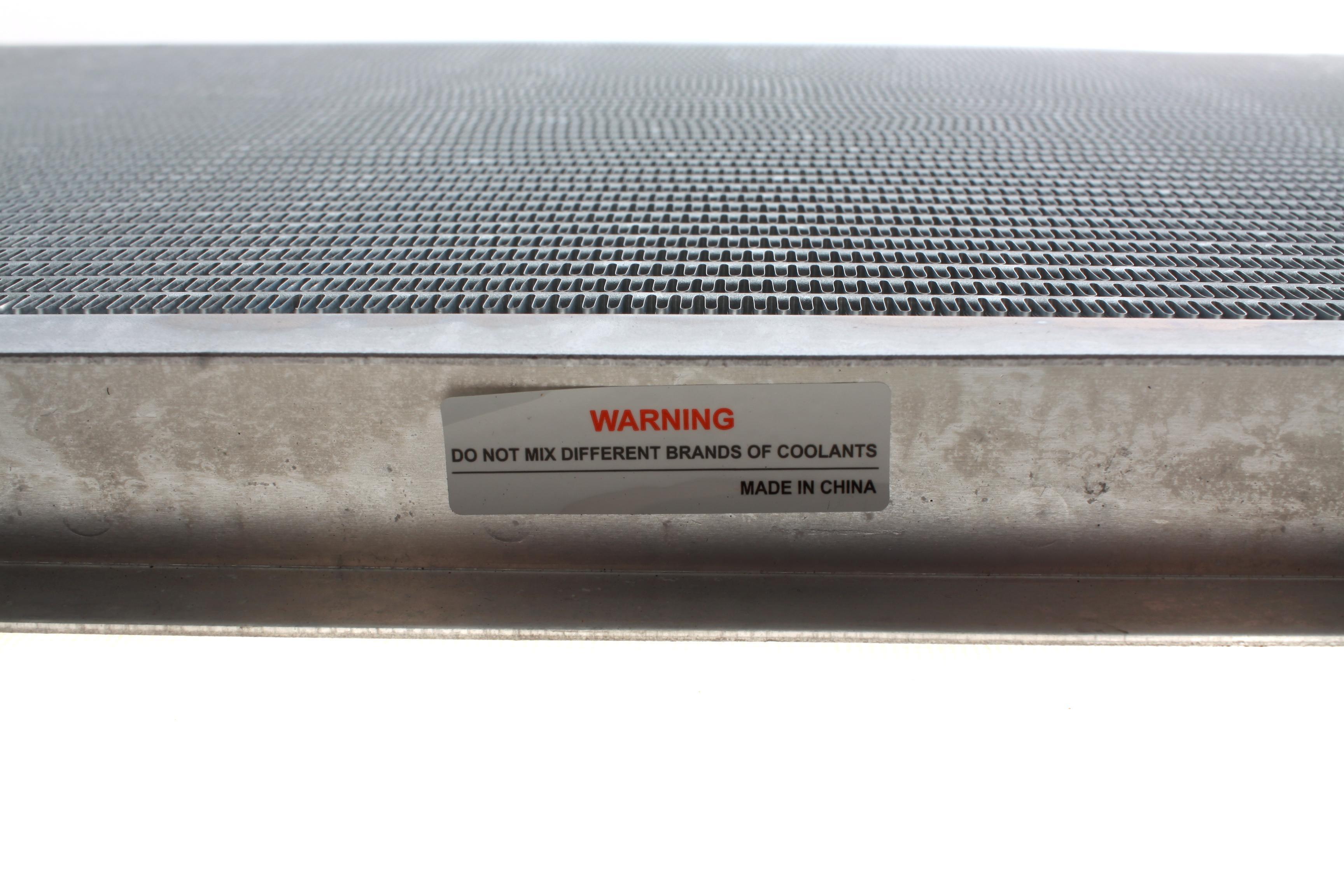 Радіатор охолодження VW Caddy 1.9/2.0TDI (+/-AC)