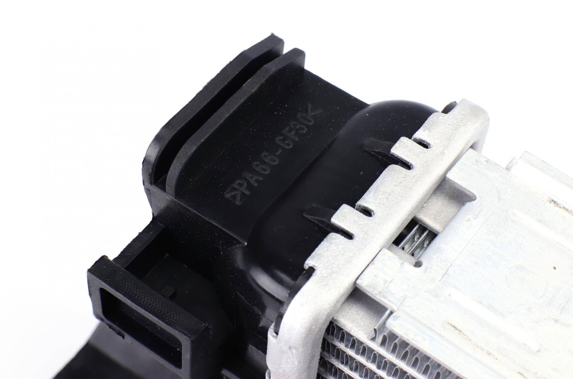 Радіатор охолодження Audi A4-A8 2.0D-4.0 07-18