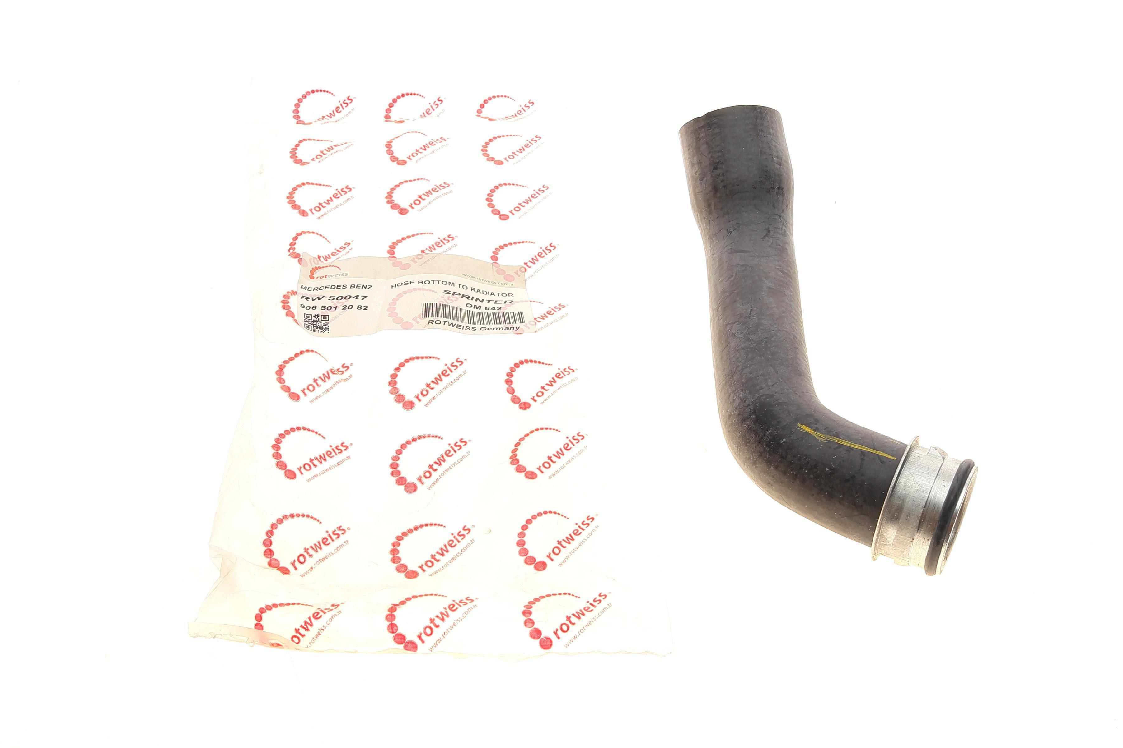 Патрубок системи охолодження MB Sprinter 3.0CDI OM642 (знизу)