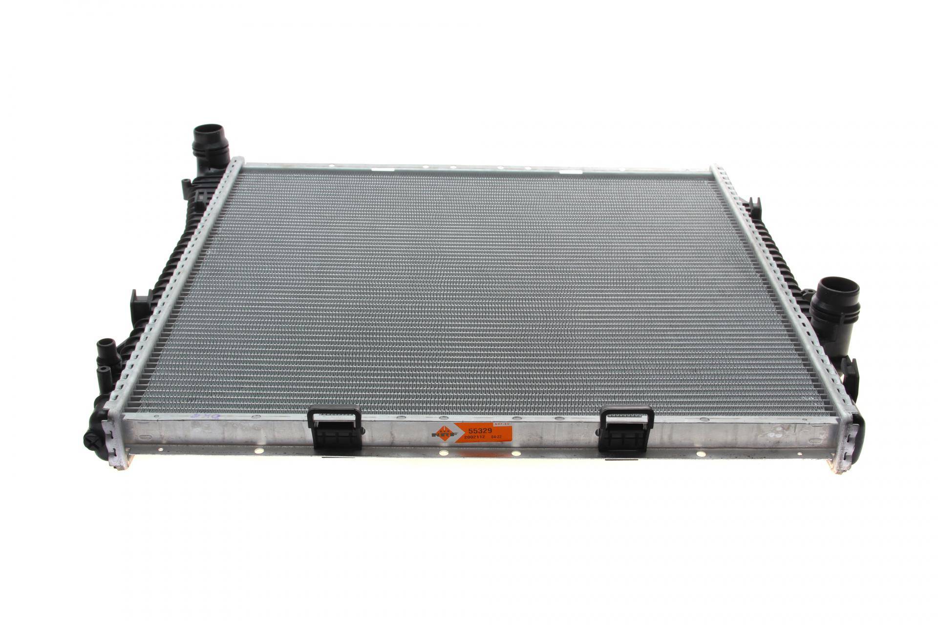 Радіатор охолодження BMW X5 (E53) 3.0d/3.0/4.4i 00-06 (M57/M54/M62)