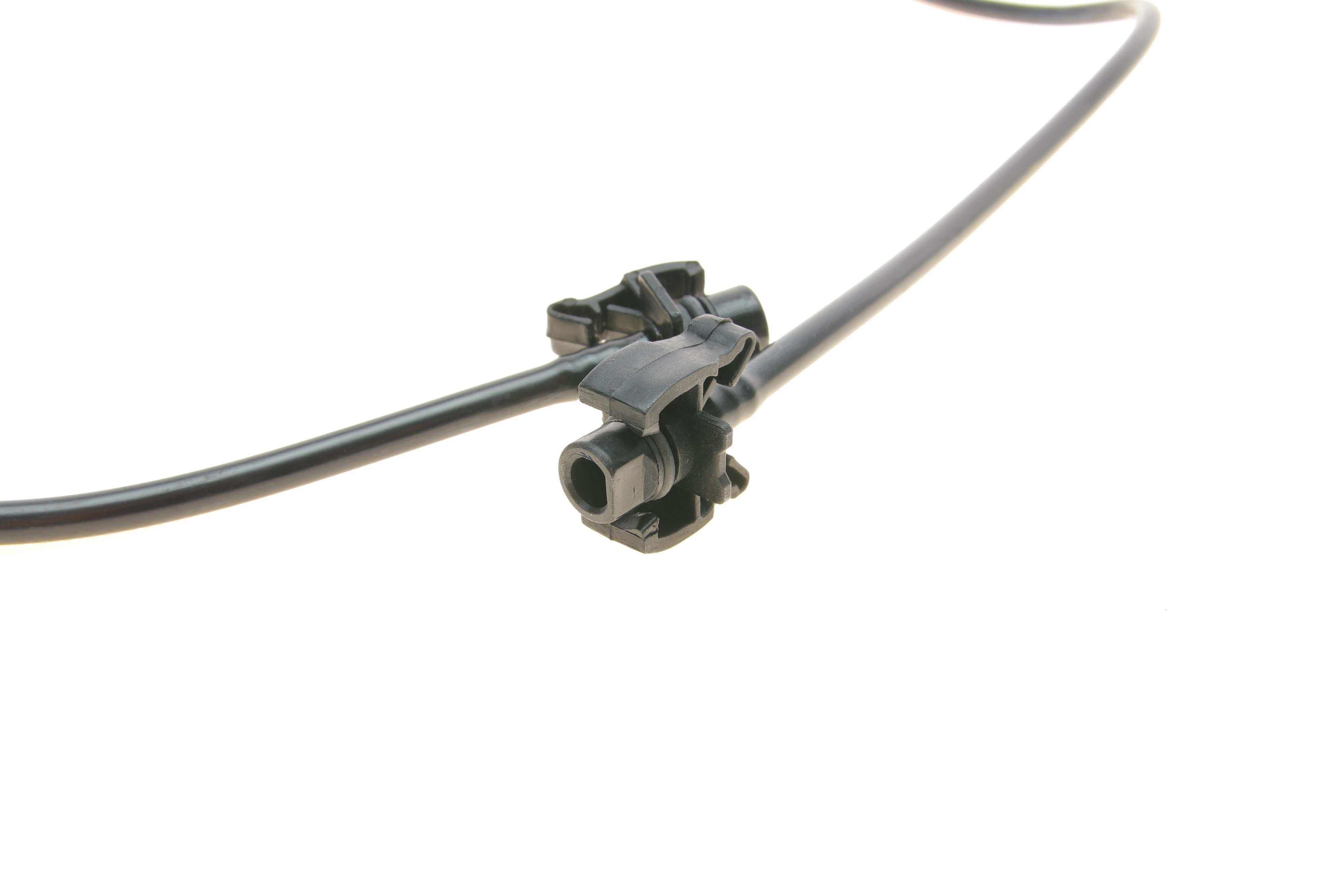 Шланг системи охолодження Ford Fiesta 1.4-1.6TDCi 08-