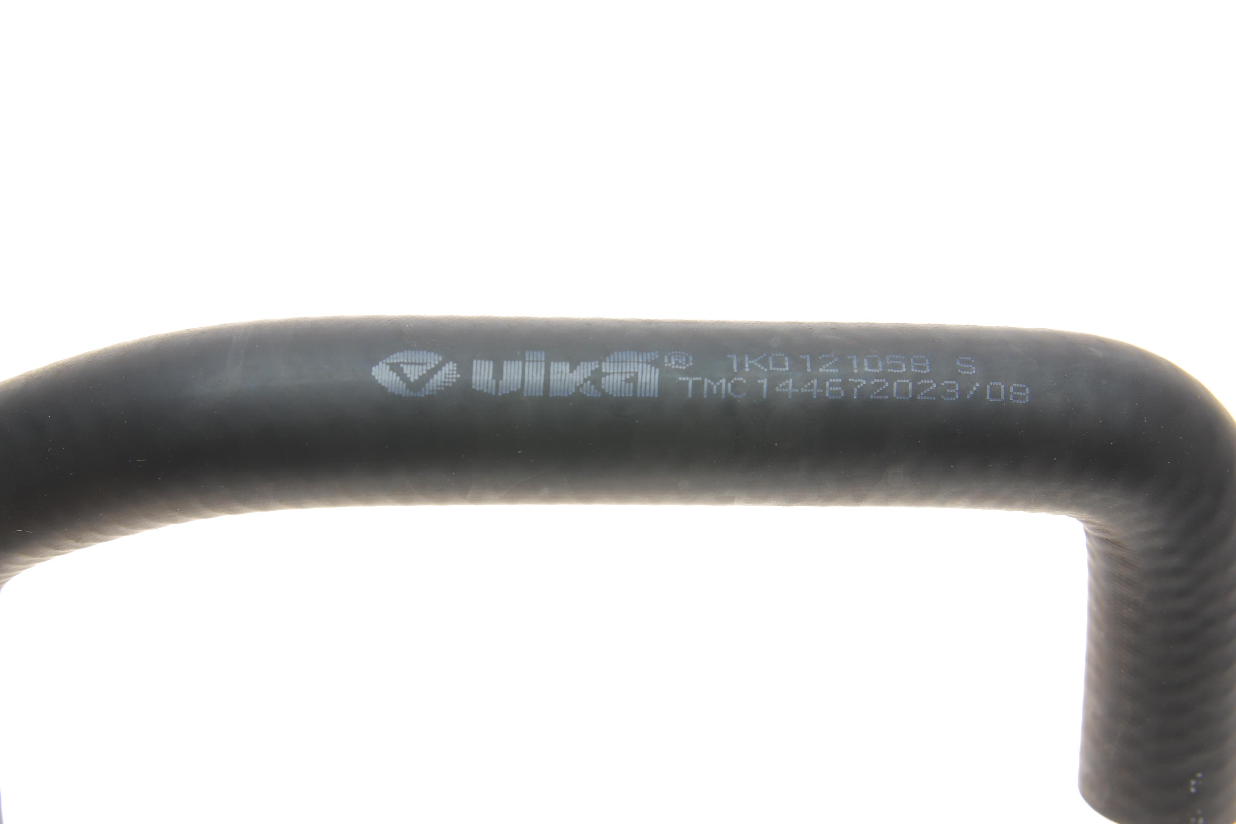 Патрубок радіатора VW Caddy III 1.6 04-15