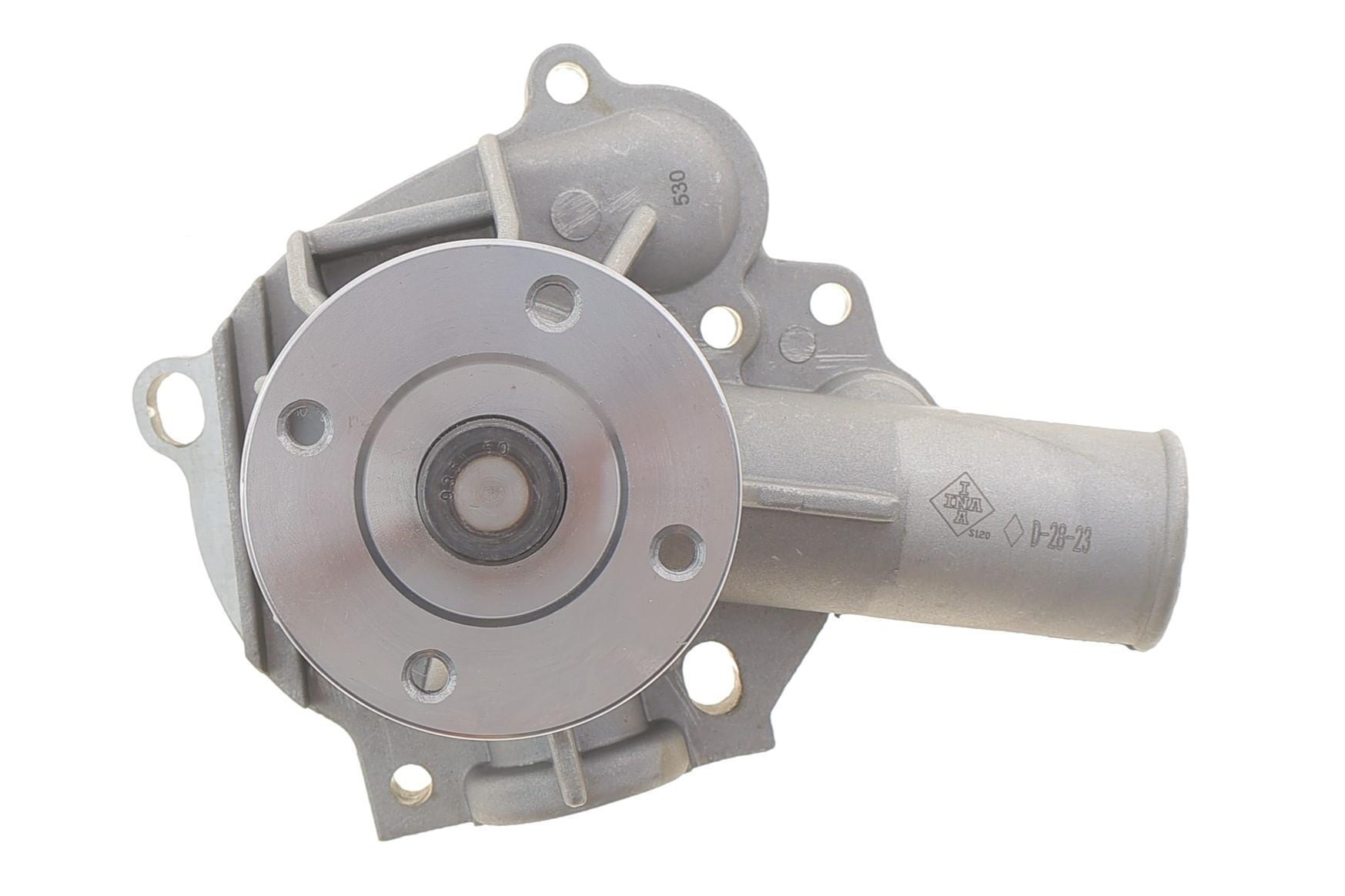 Помпа води Volvo 940 2.0/2.3 90-98/960 2.0 90-93