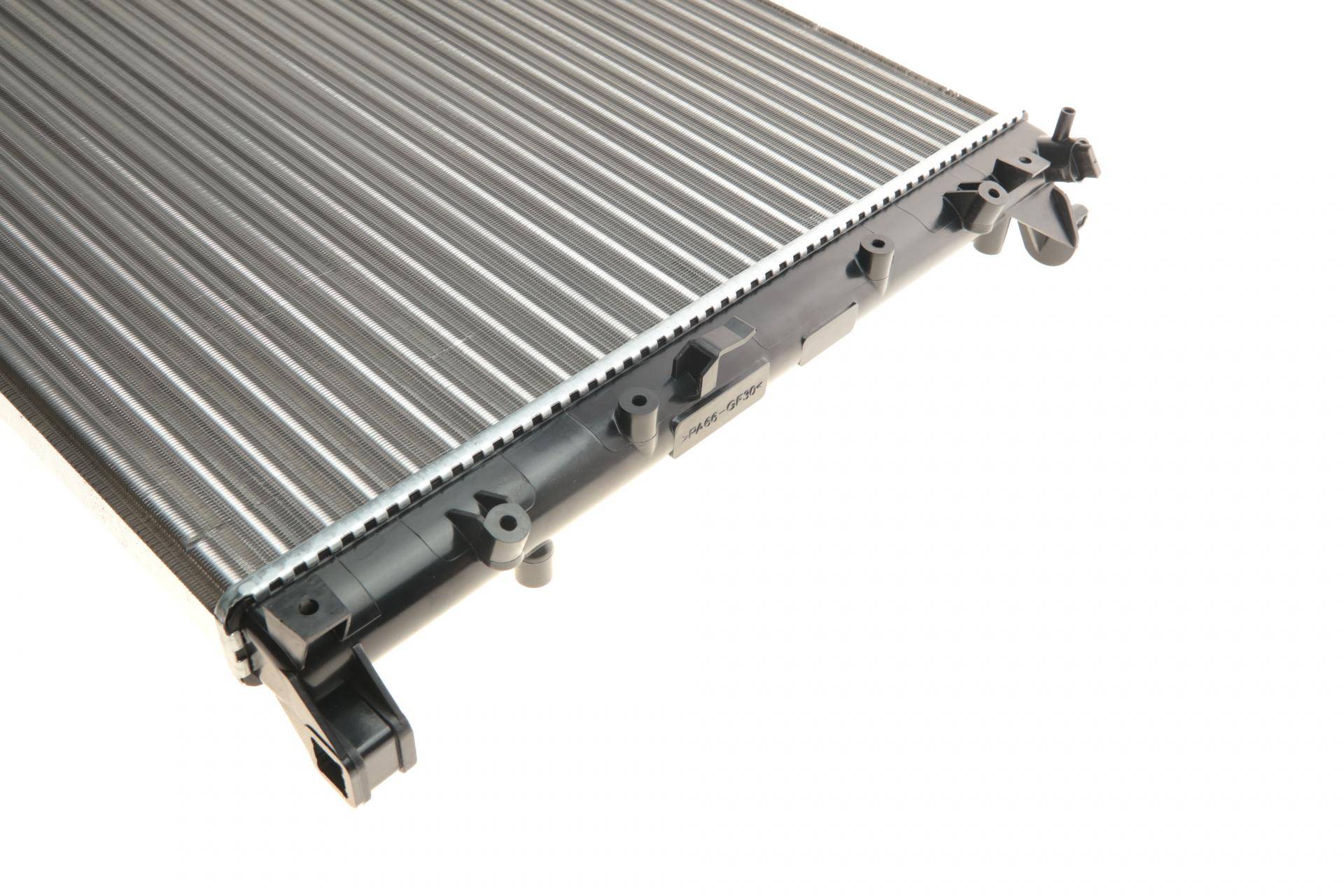 Радіатор охолодження Renault Trafic 2.5dCi 02- (-AC)