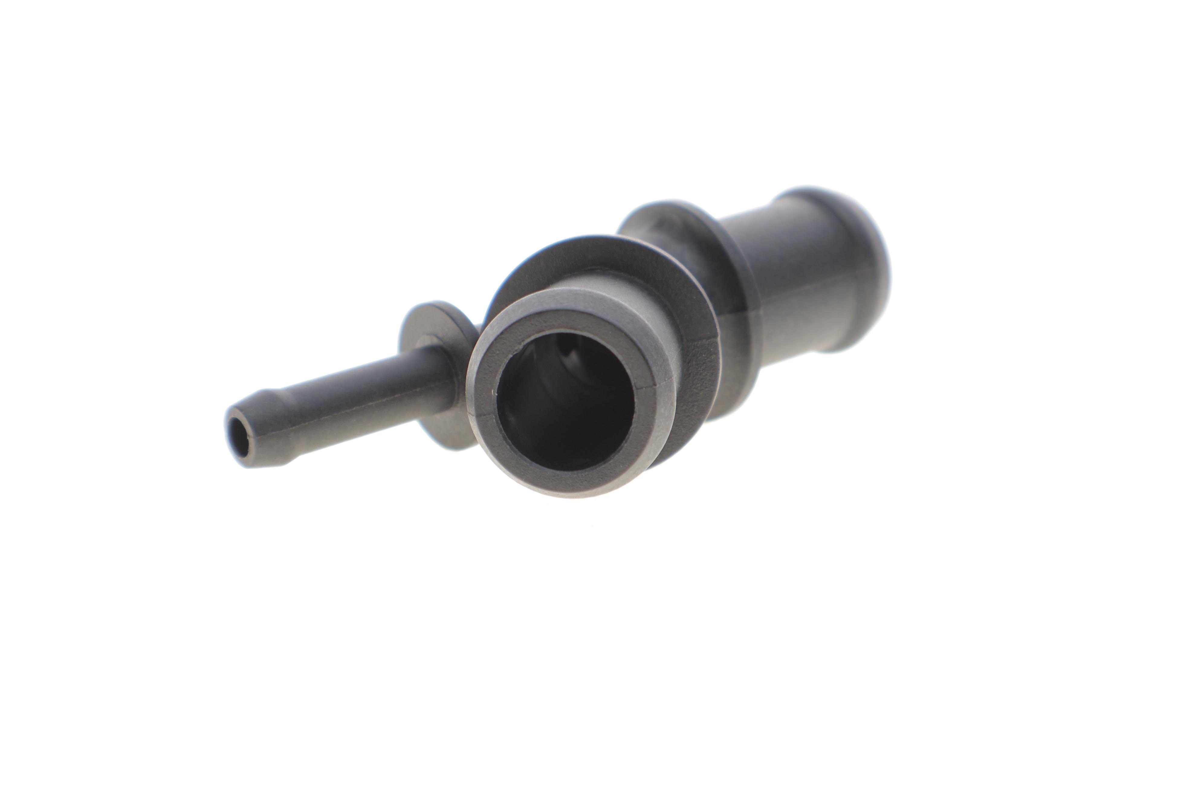 Фланець системи охолодження VW T5 1.9-2.5 TDI 03-09