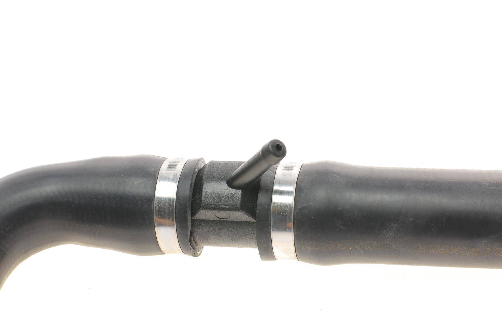 Патрубок радіатора (верхній) Skoda Praktik/Fabia/VW Polo 1.4TDI/1.9TDI 01-10 (К-кт в зборі)