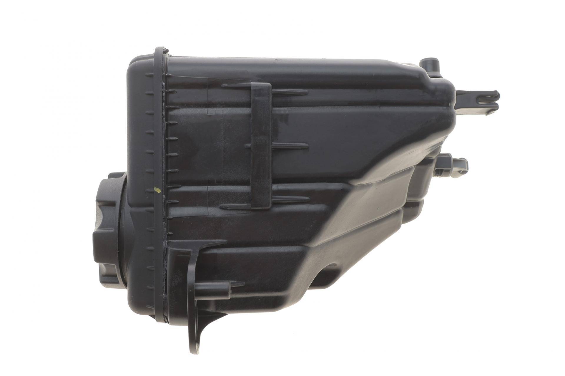 Бачок розширювальний BMW 5 (F10) 4.4i (N63) 10-